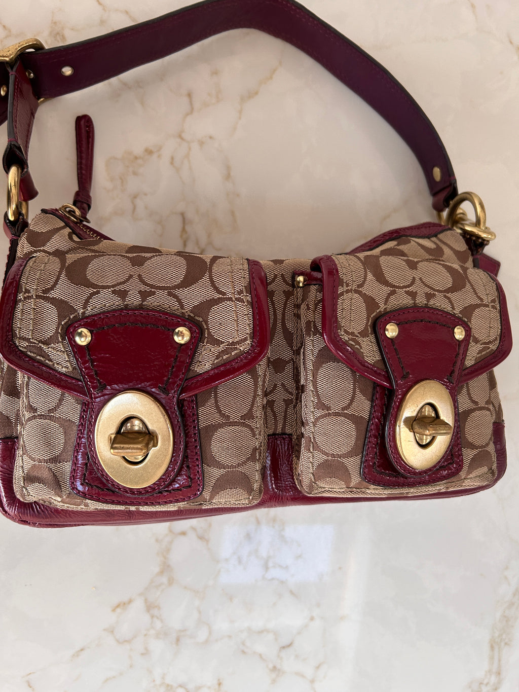 Vintage Coach F12889 Legacy shoulder bag