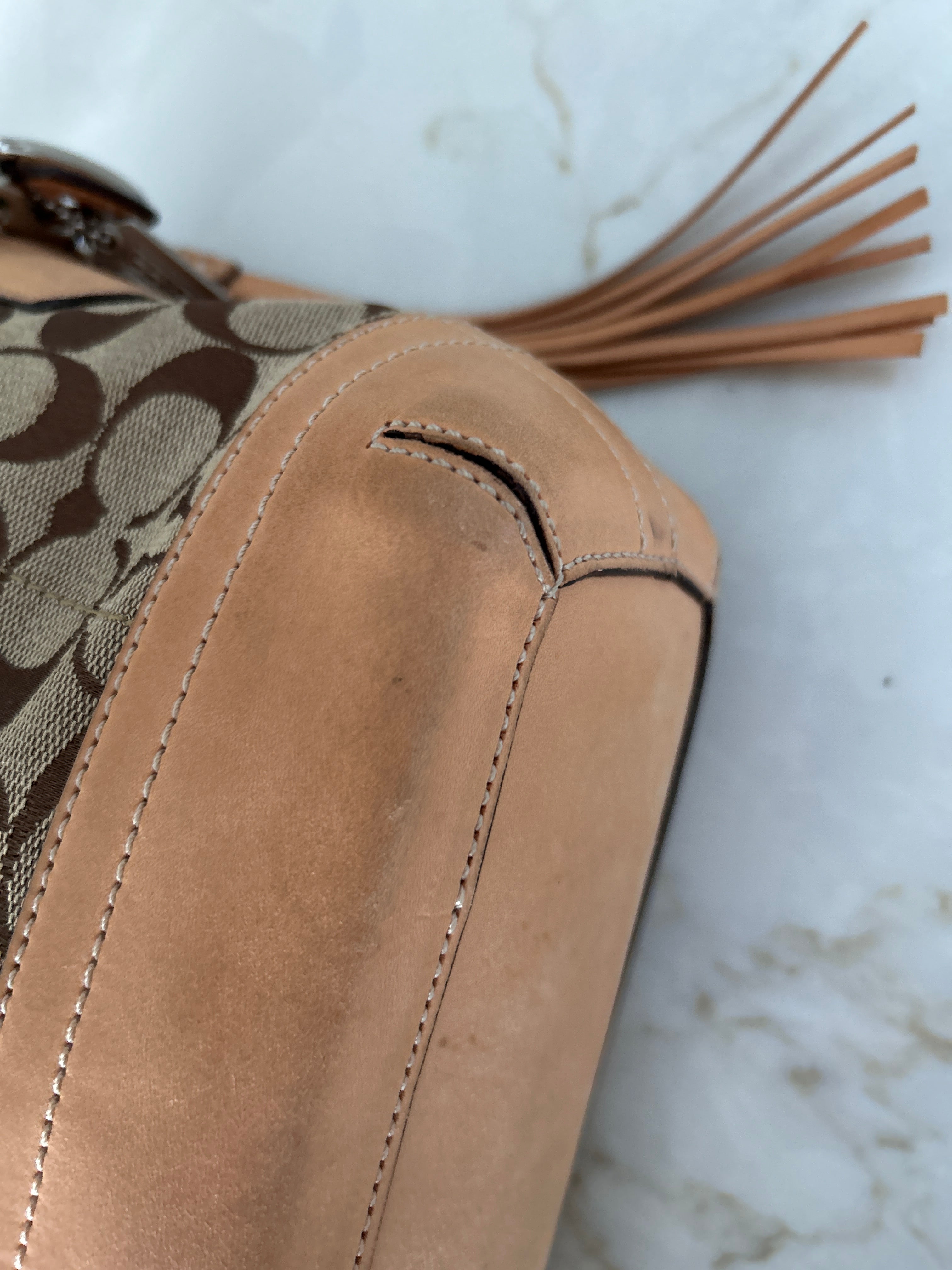 Vintage Coach shoulder bag