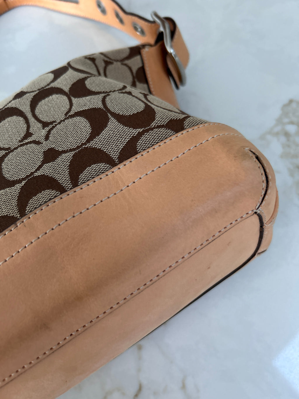 Vintage Coach shoulder bag