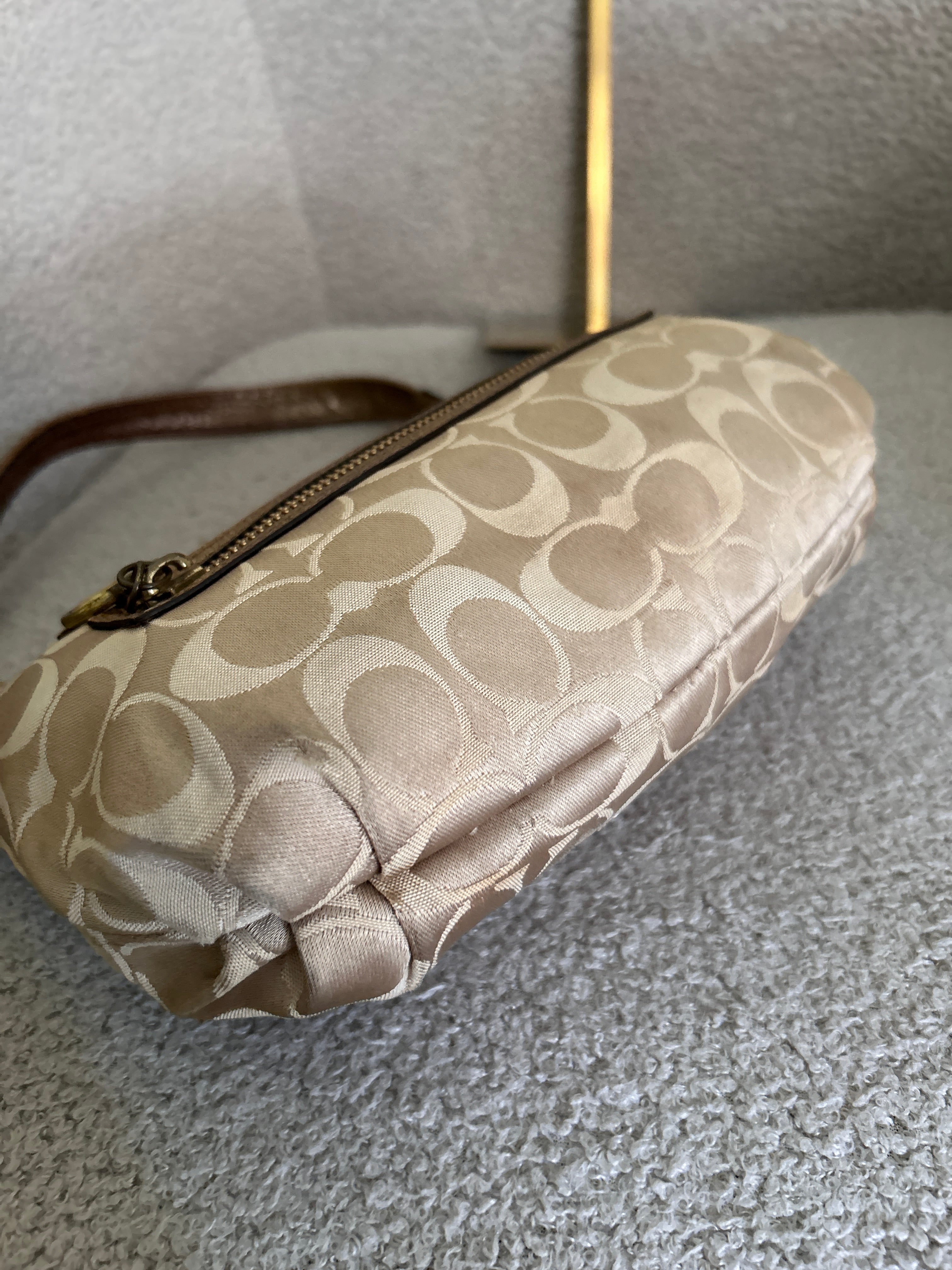 Vintage Coach mini shoulder bag
