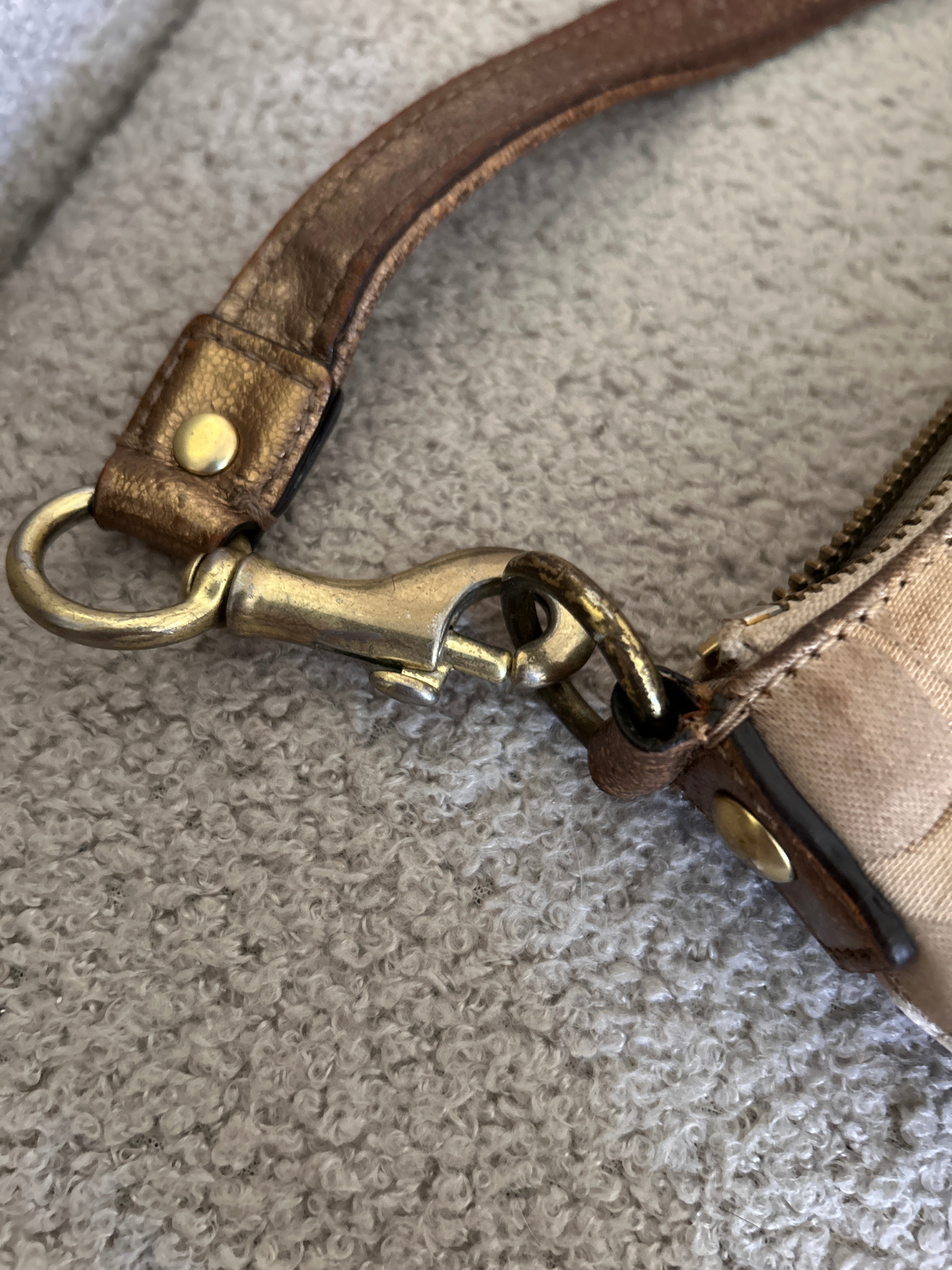 Vintage Coach mini shoulder bag