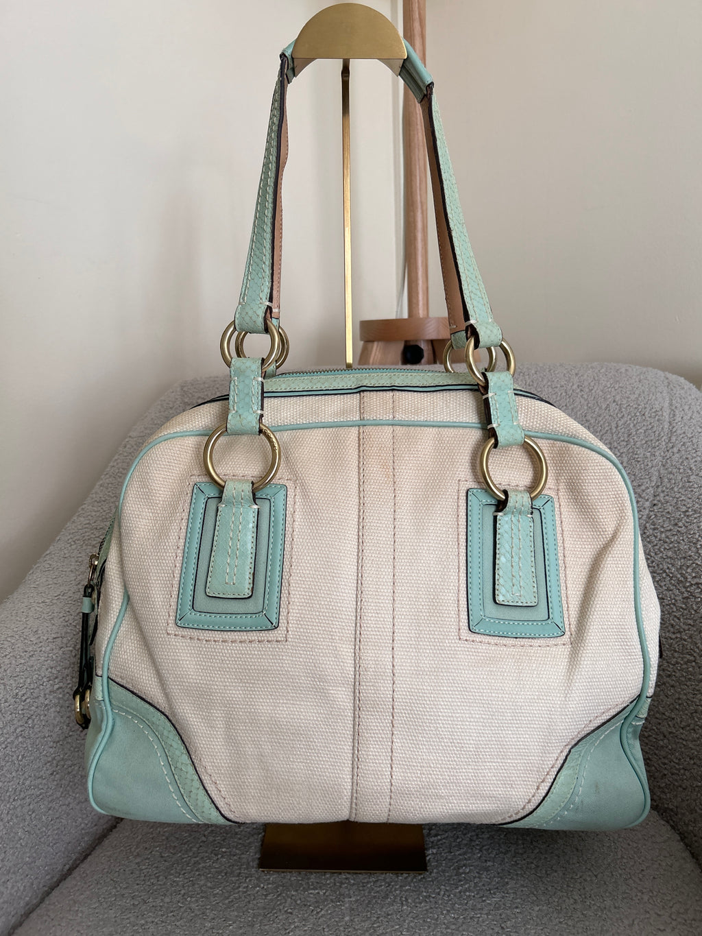 Vintage Coach cream and light blue shoulder bag