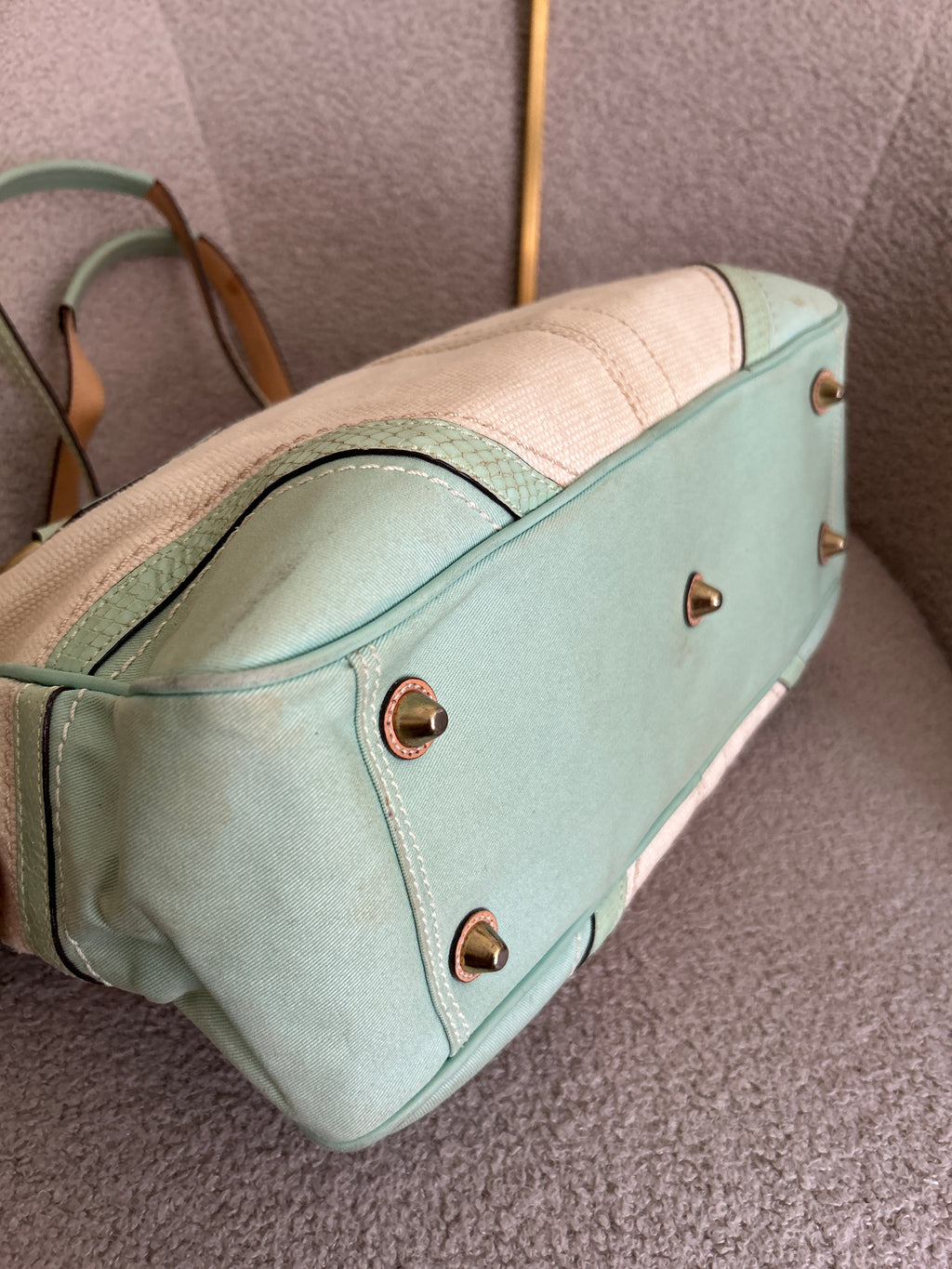 Vintage Coach cream and light blue shoulder bag