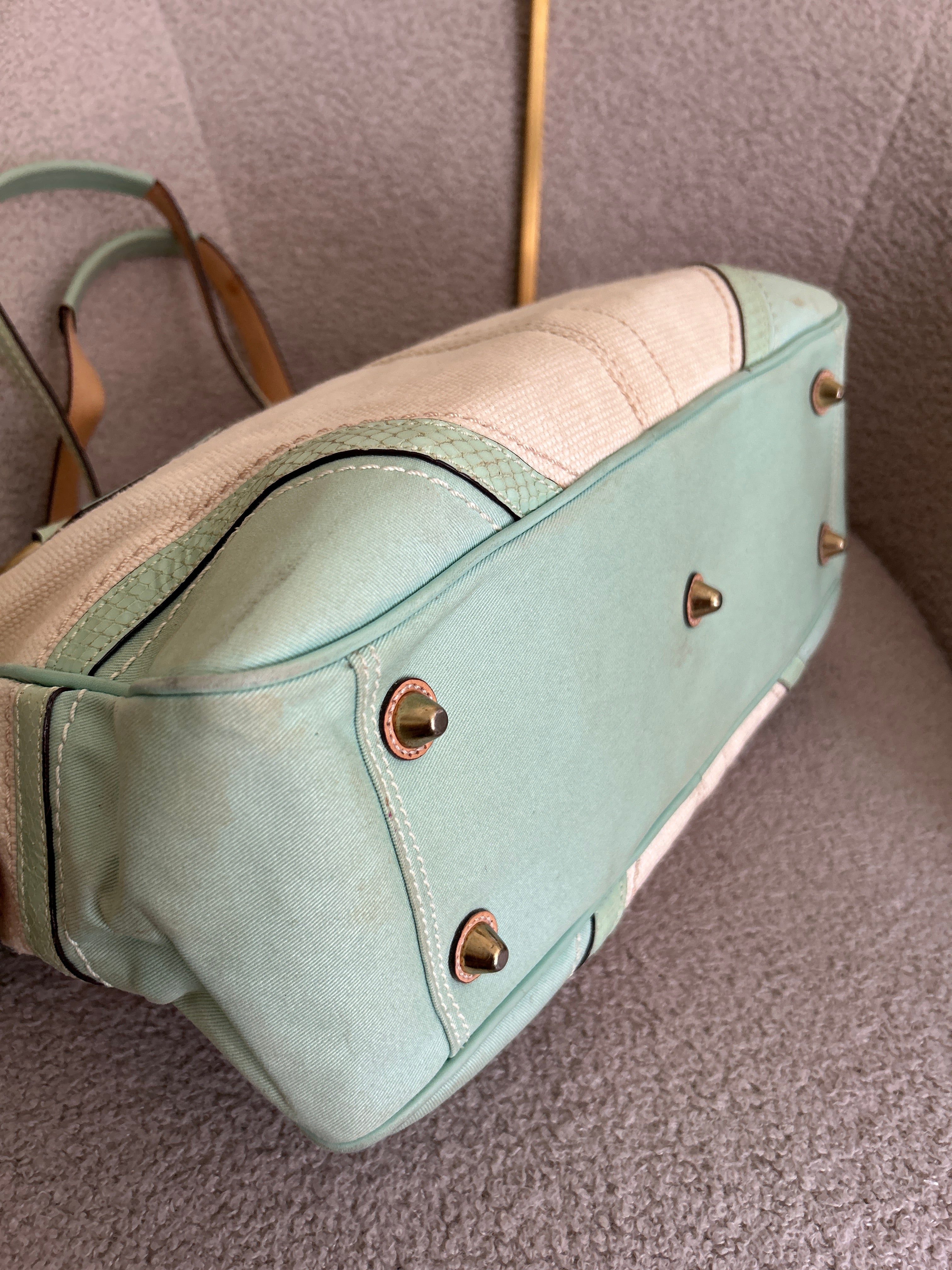 Vintage Coach cream and light blue shoulder bag