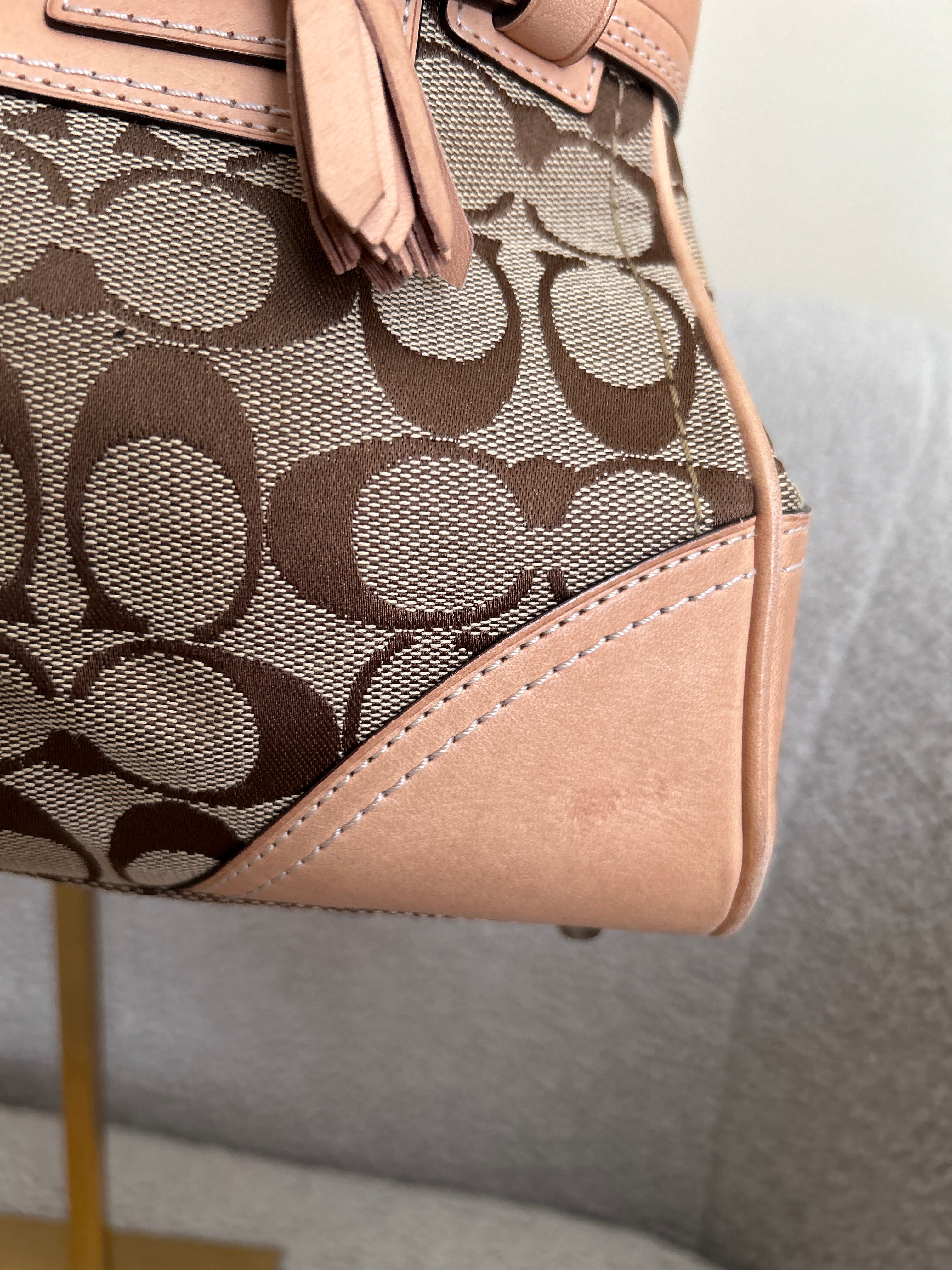 Vintage Coach Hampton shoulder bag