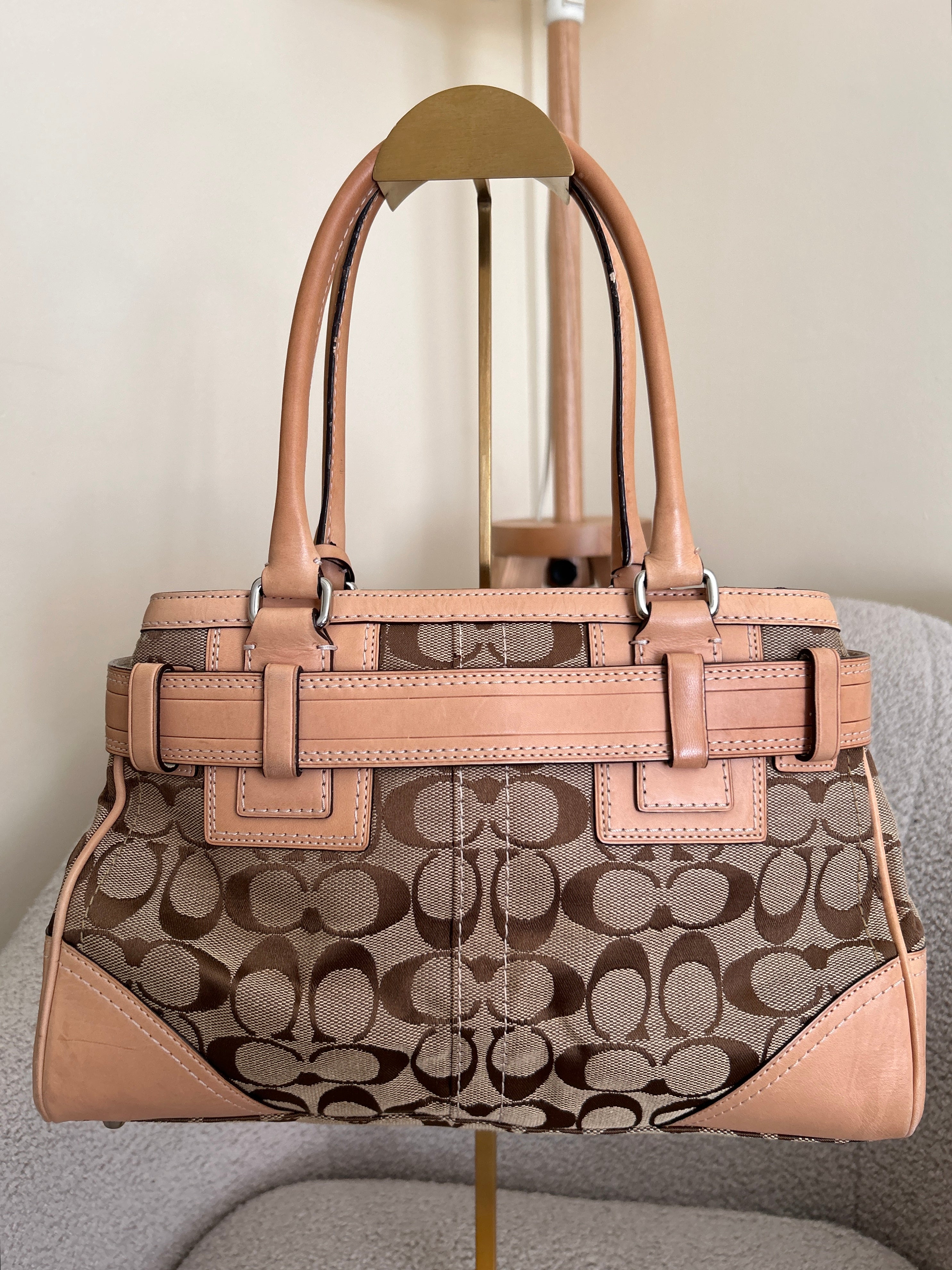 Vintage Coach Hampton shoulder bag