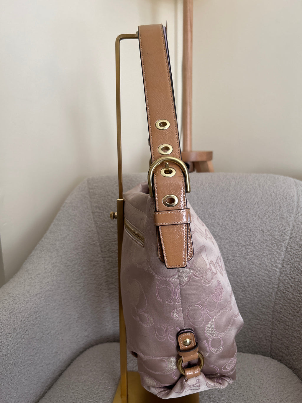 Vintage Coach lilac shoulder bag