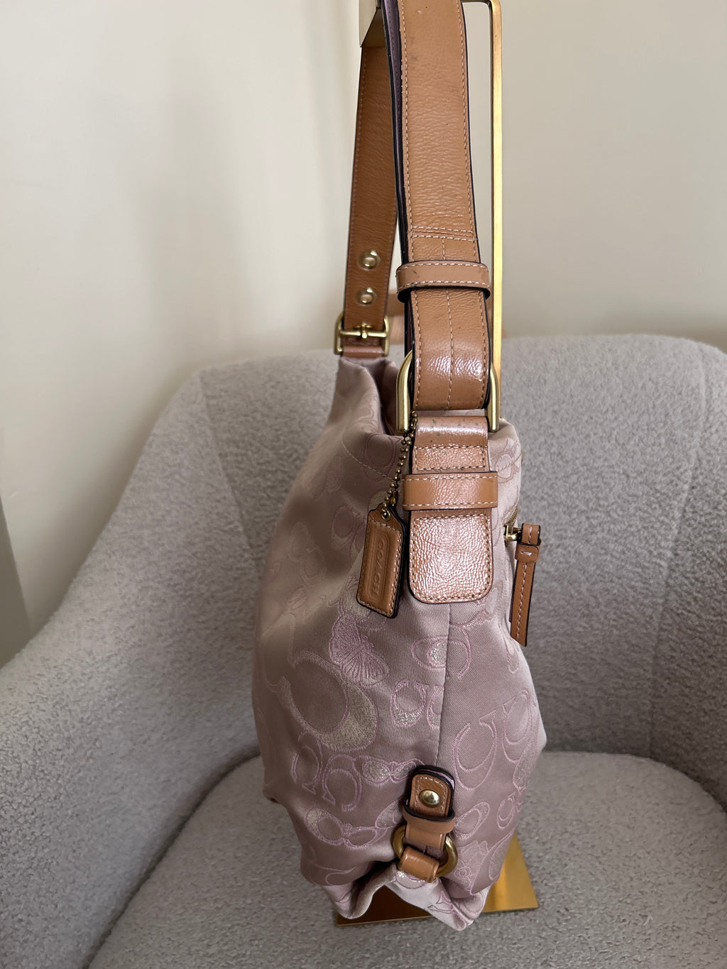 Vintage Coach lilac shoulder bag