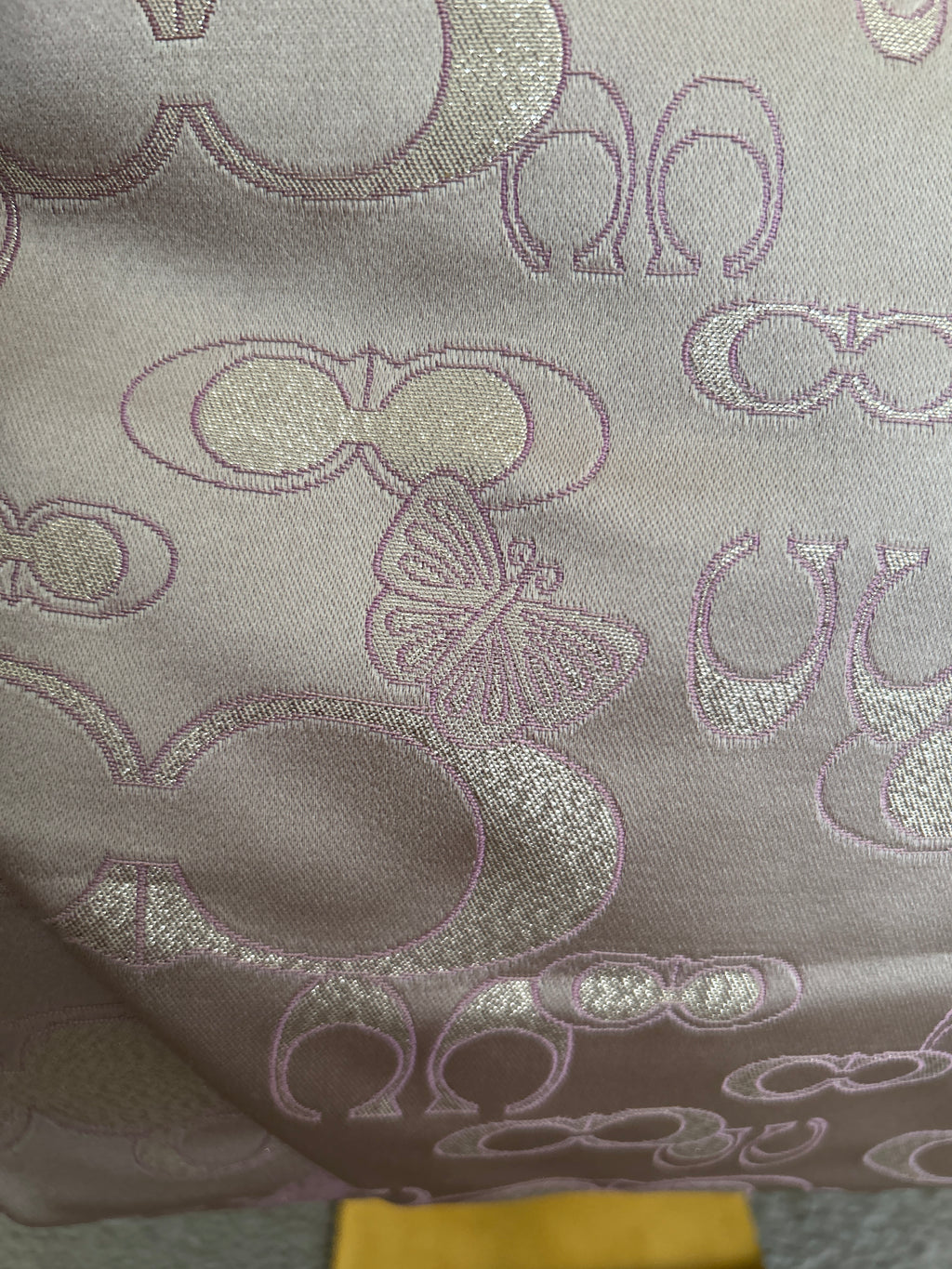 Vintage Coach lilac shoulder bag