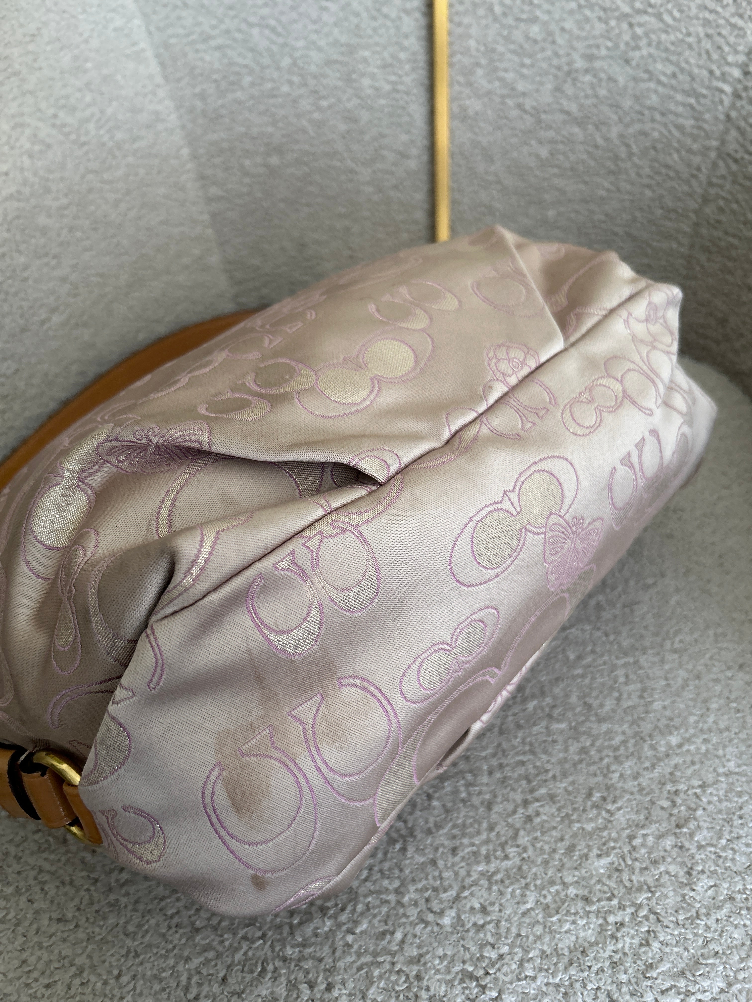 Vintage Coach lilac shoulder bag