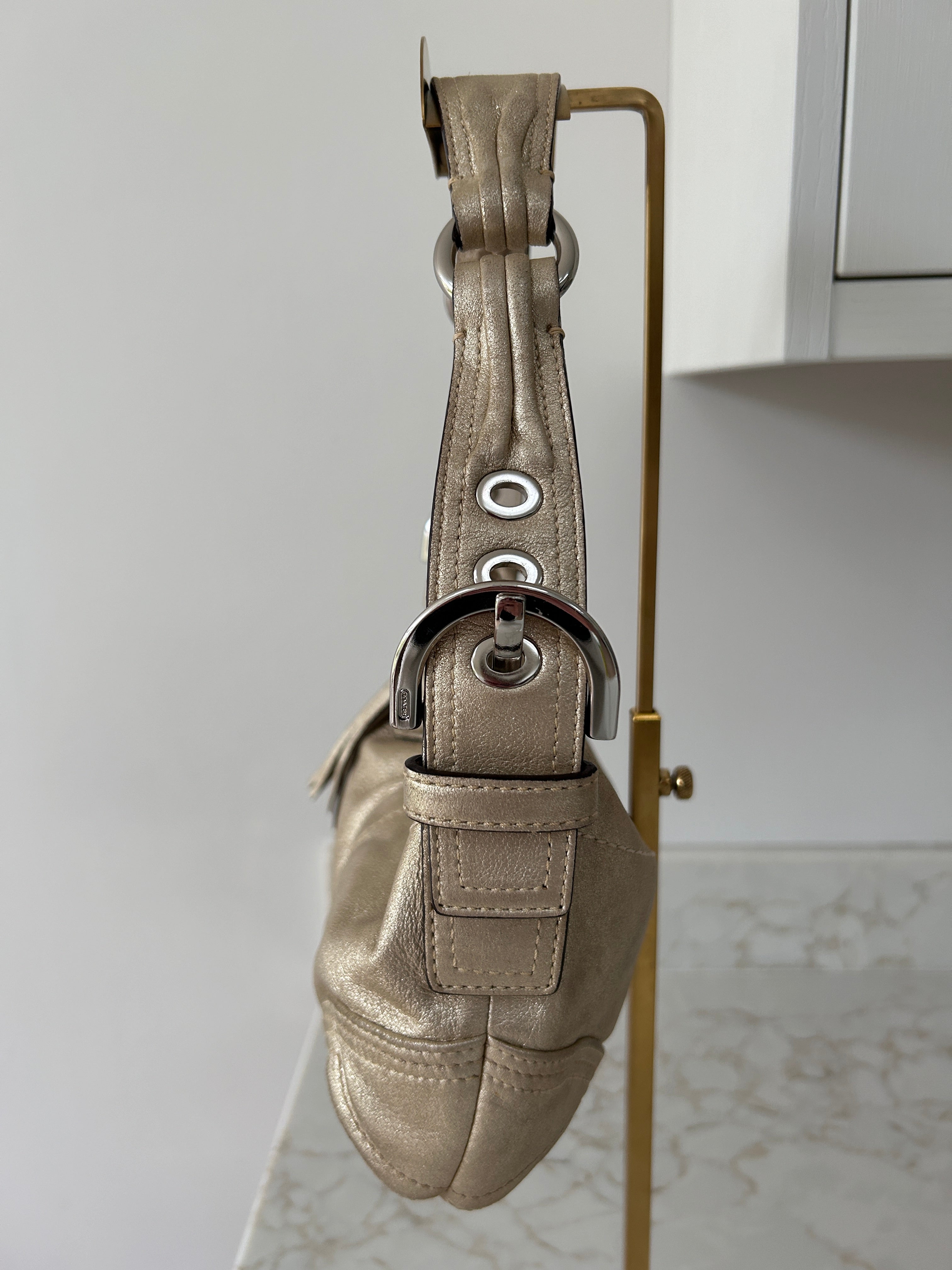 Vintage Coach gold Soho hobo shoulder bag