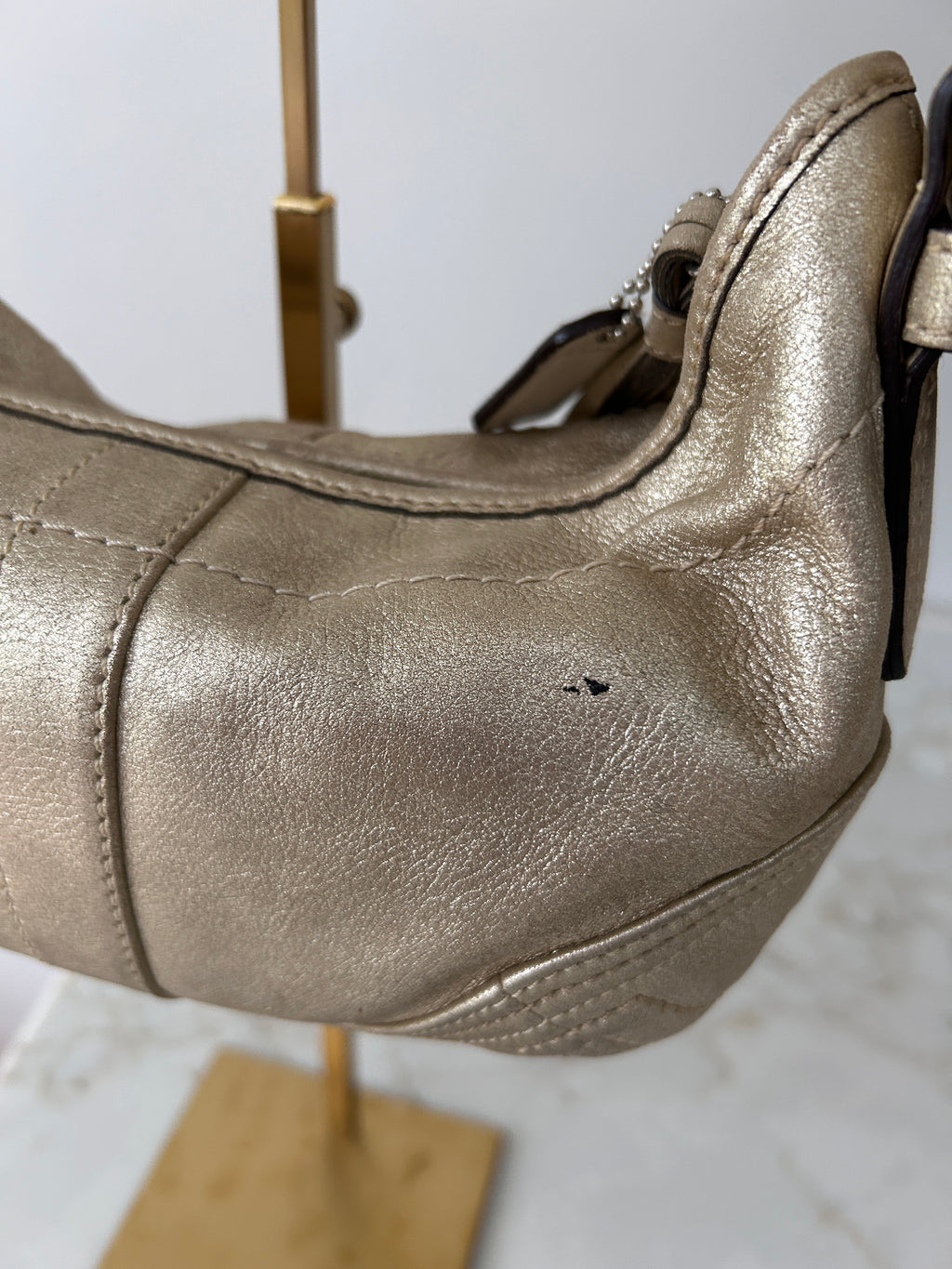 Vintage Coach gold Soho hobo shoulder bag