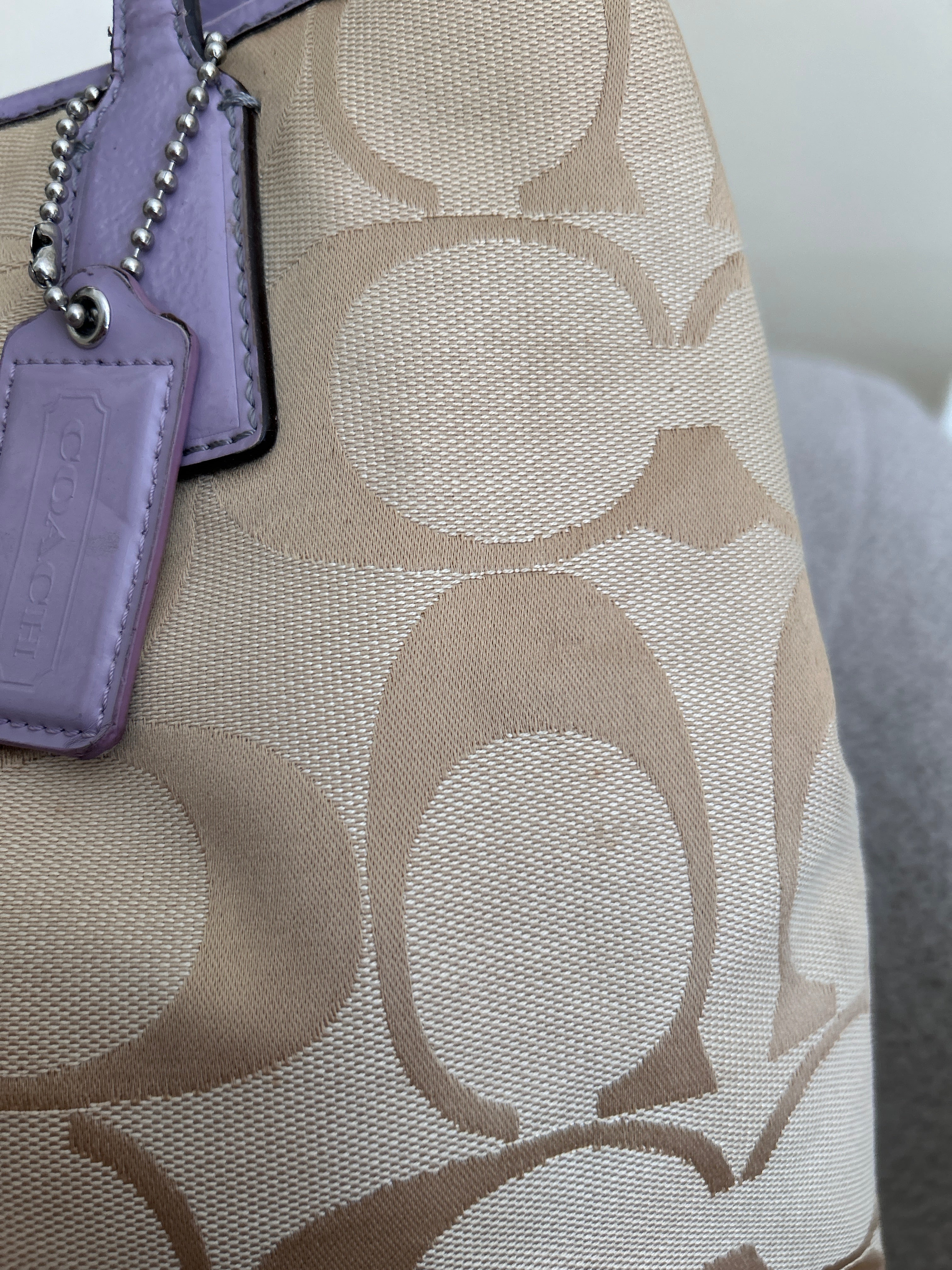 Vintage Coach lilac kisslock shoulder bag