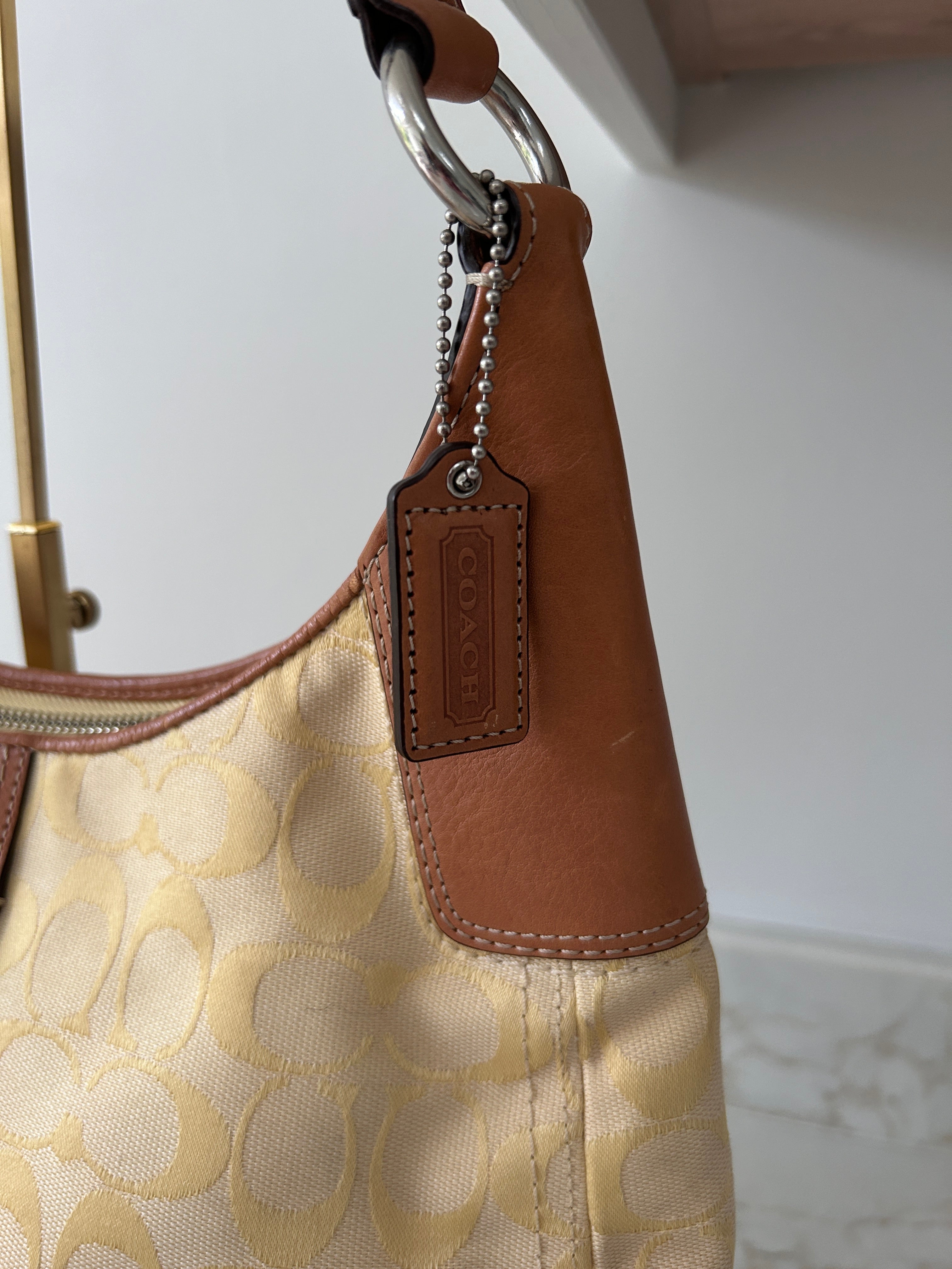 Vintage Coach Hamptons hobo shoulder bag