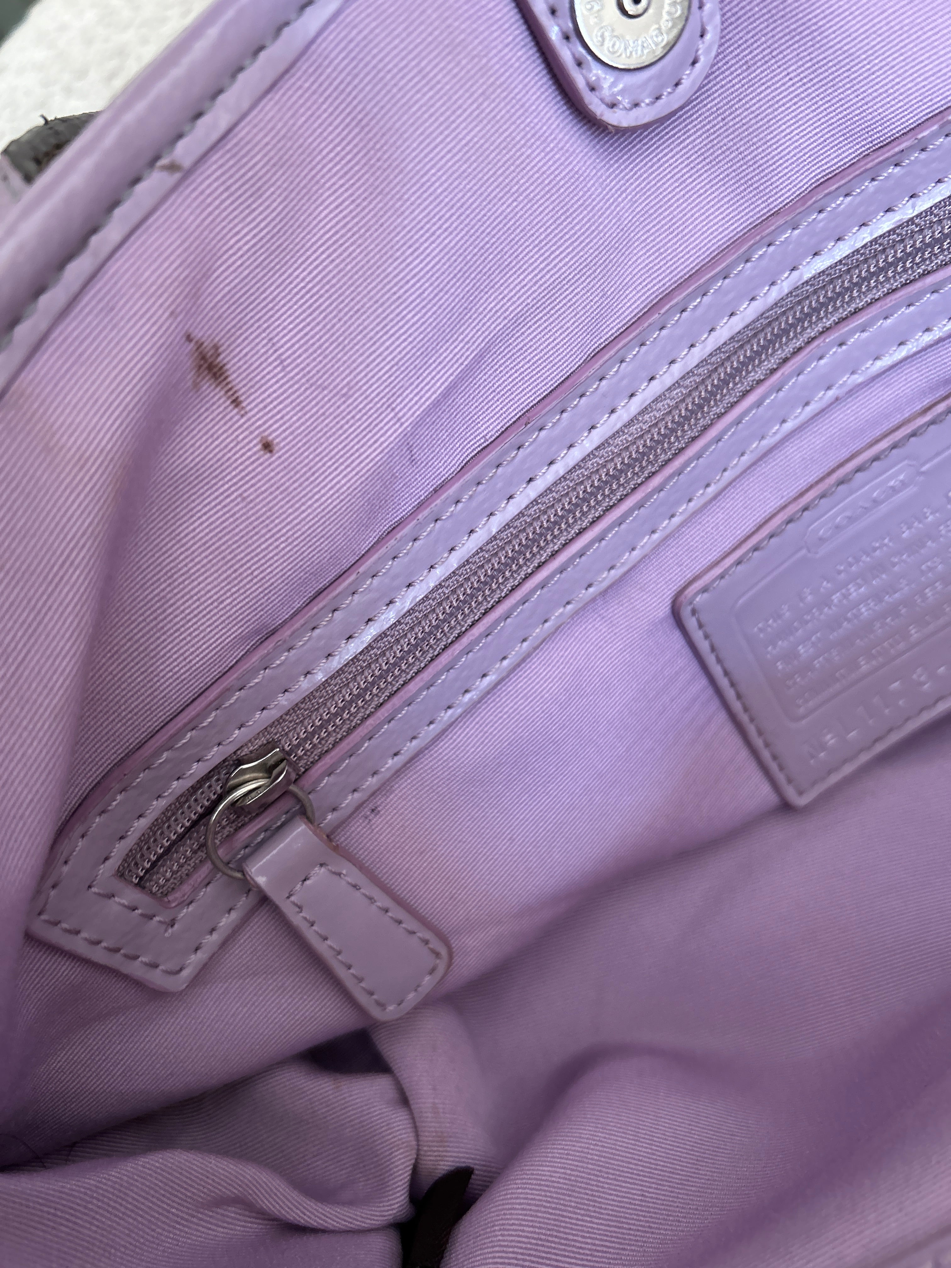 Vintage Coach lilac kisslock shoulder bag