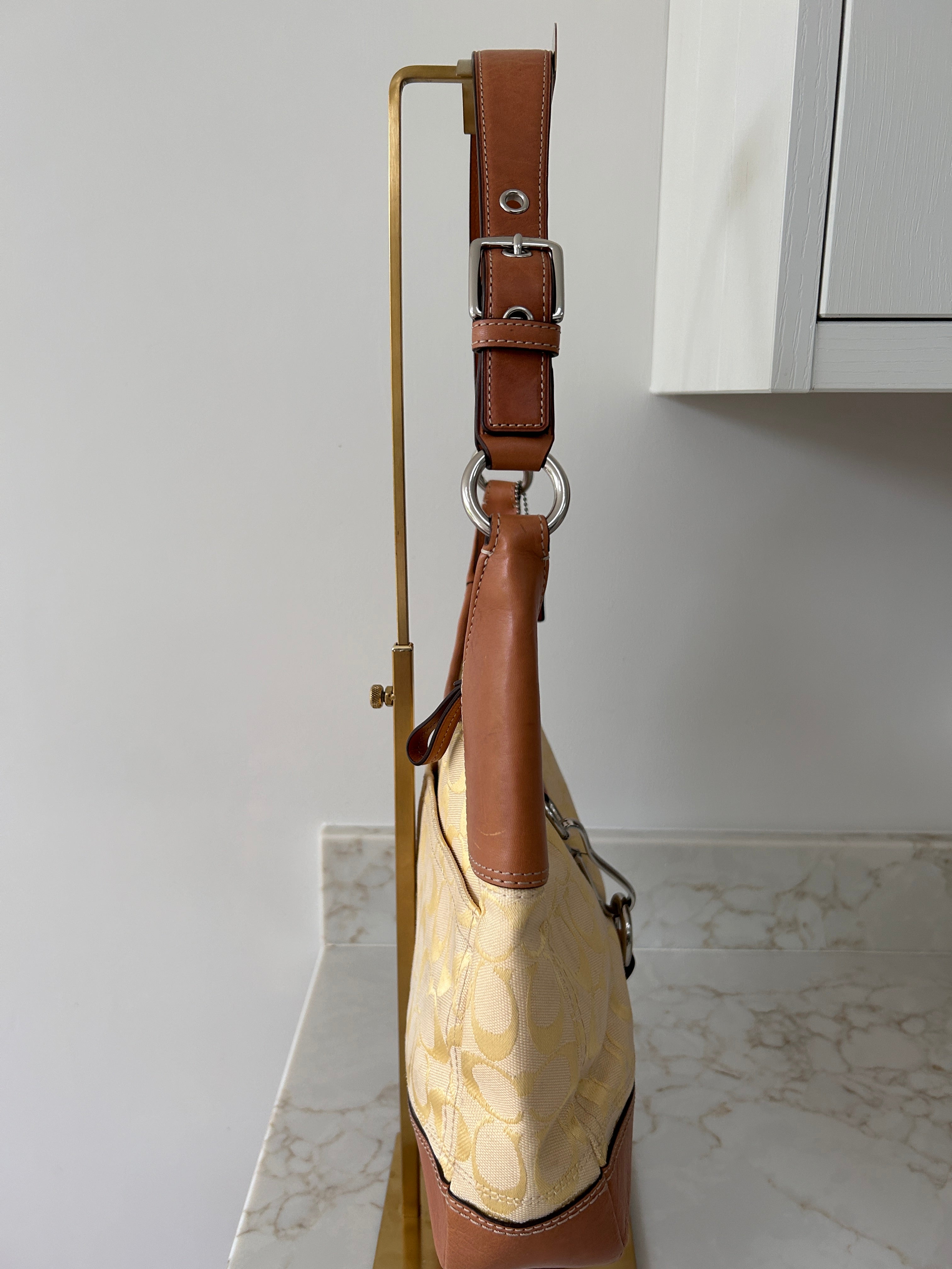 Vintage Coach Hamptons hobo shoulder bag