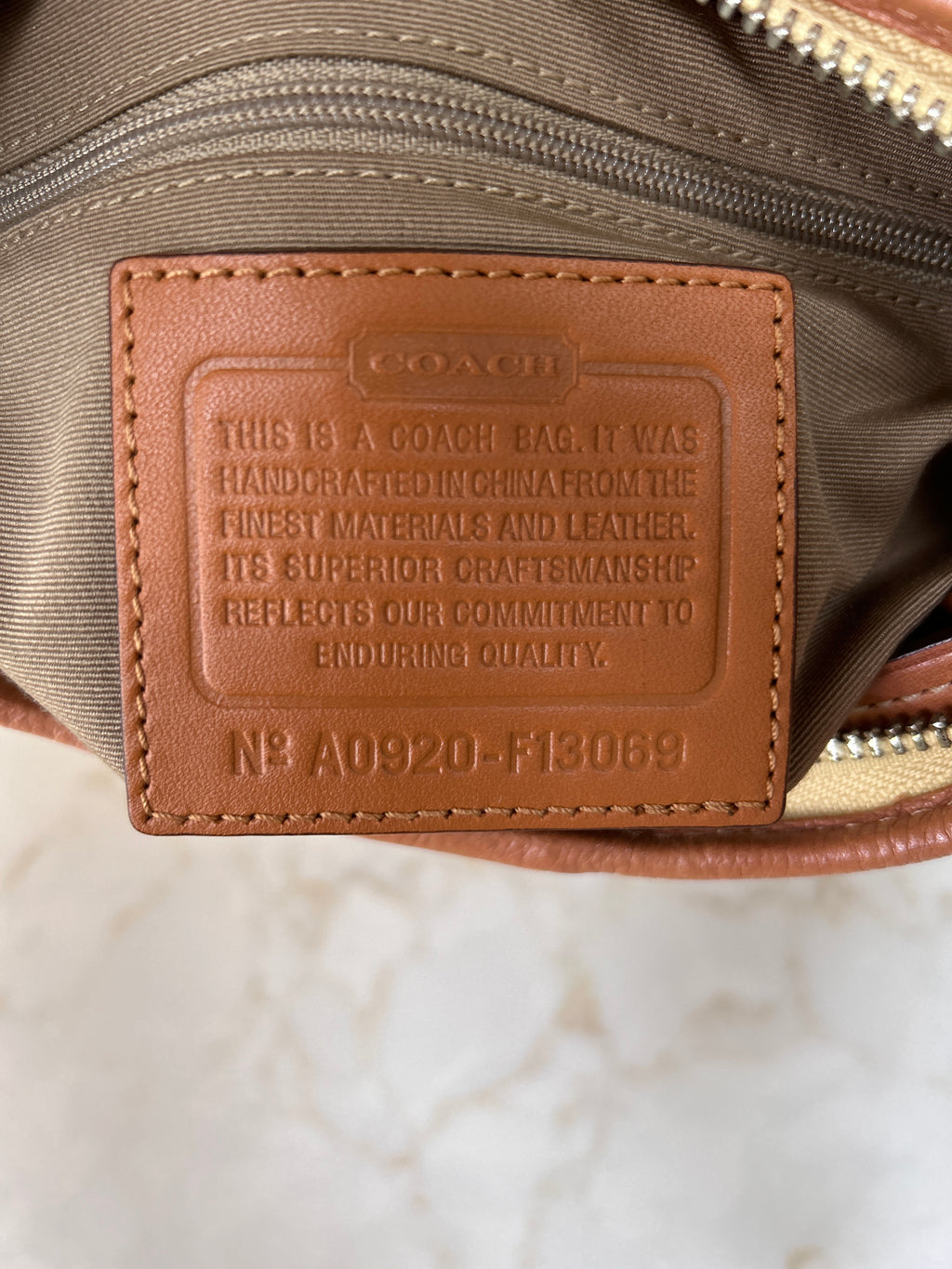 Vintage Coach Hamptons hobo shoulder bag