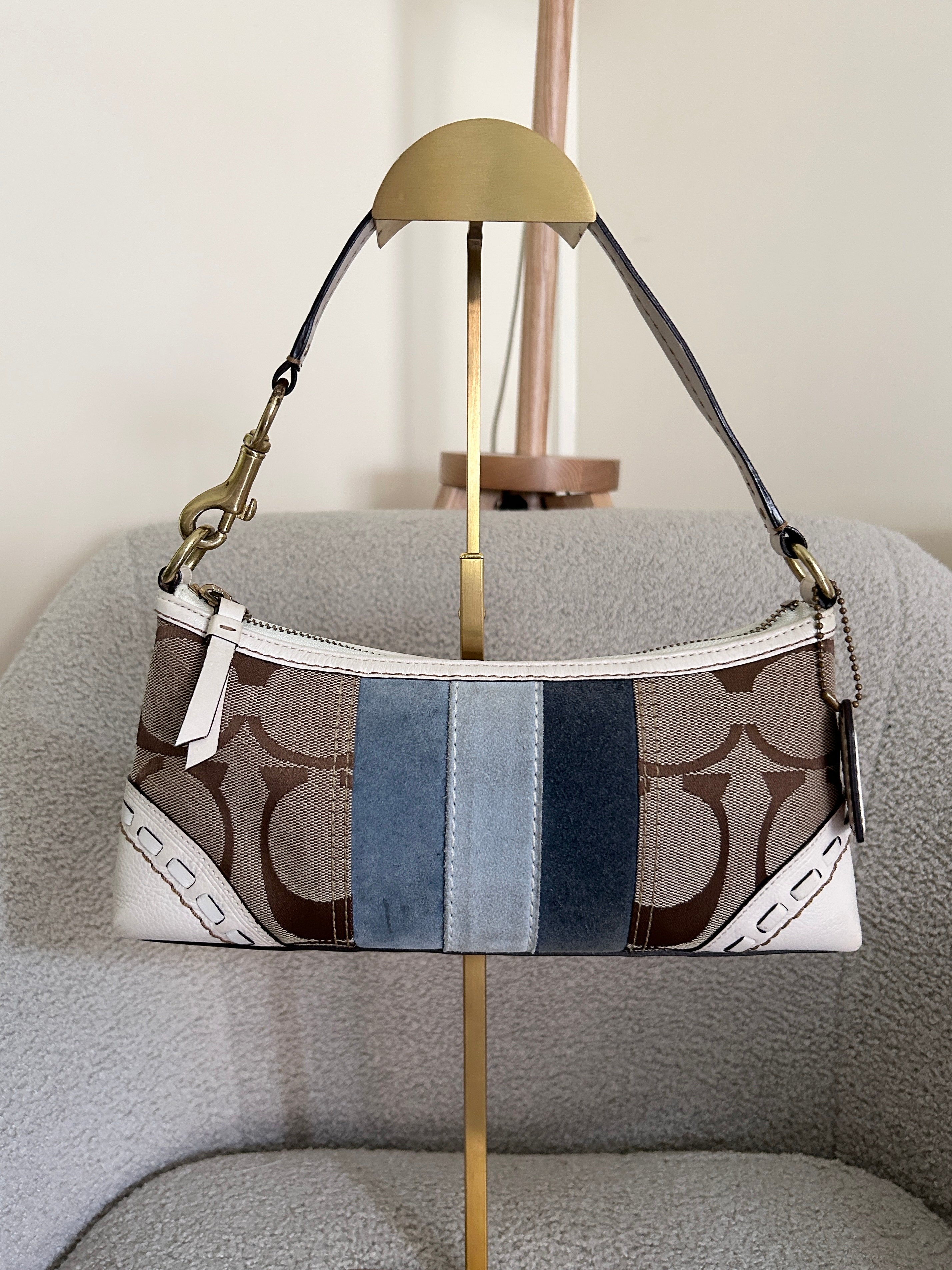 Vintage Coach baguette shoulder bag