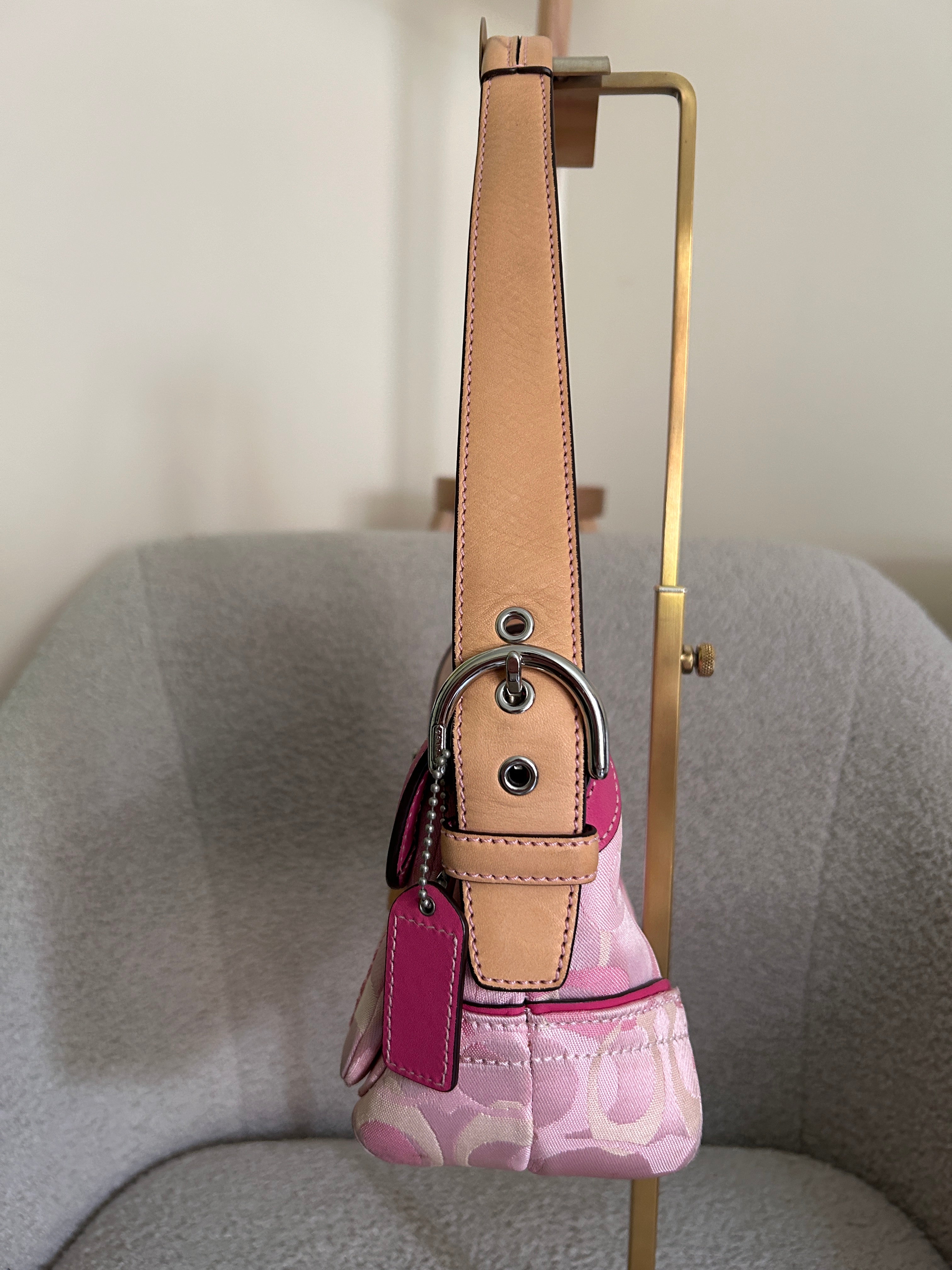 Vintage Coach pink optic monogram shoulder bag