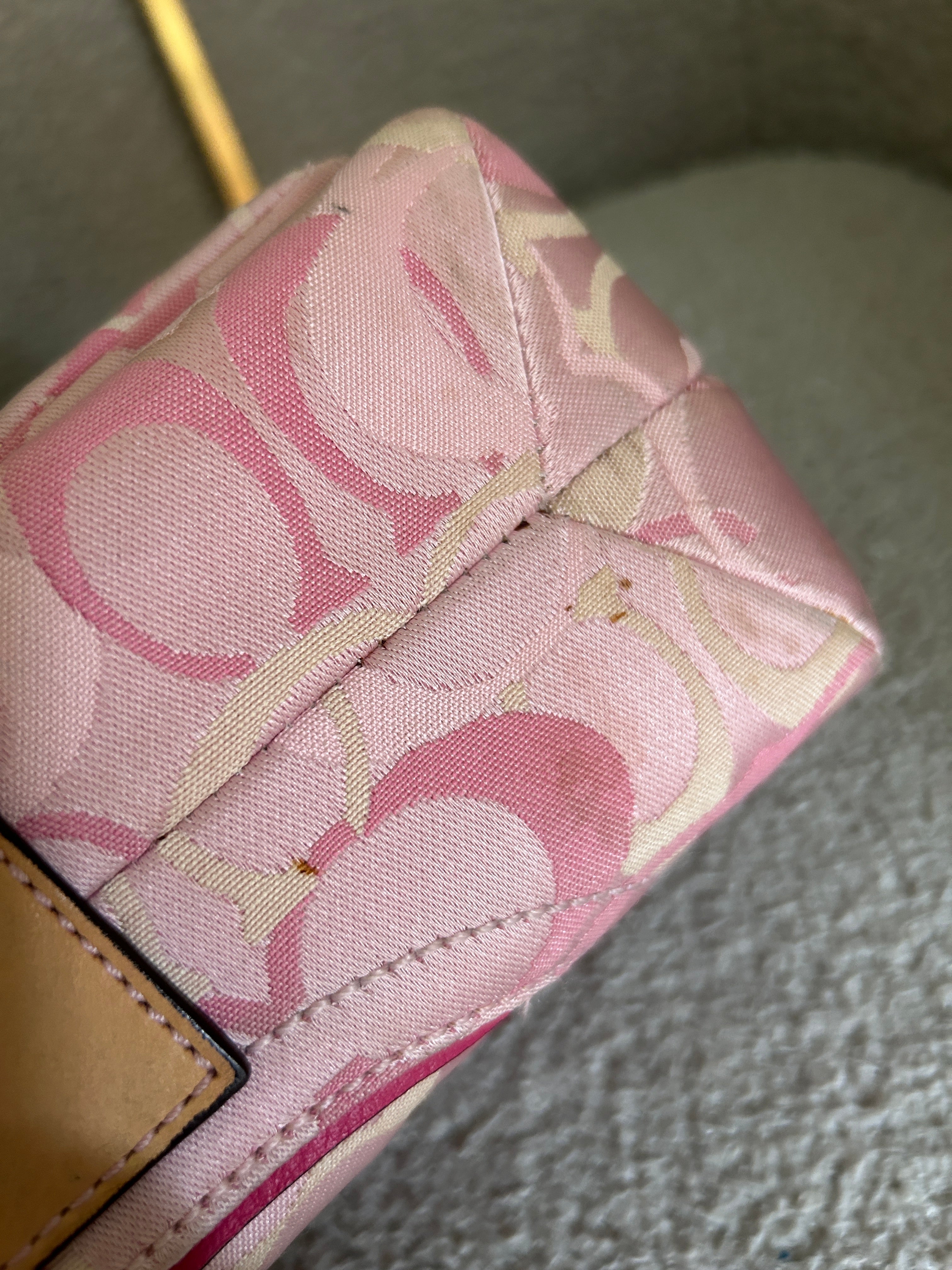 Vintage Coach pink optic monogram shoulder bag