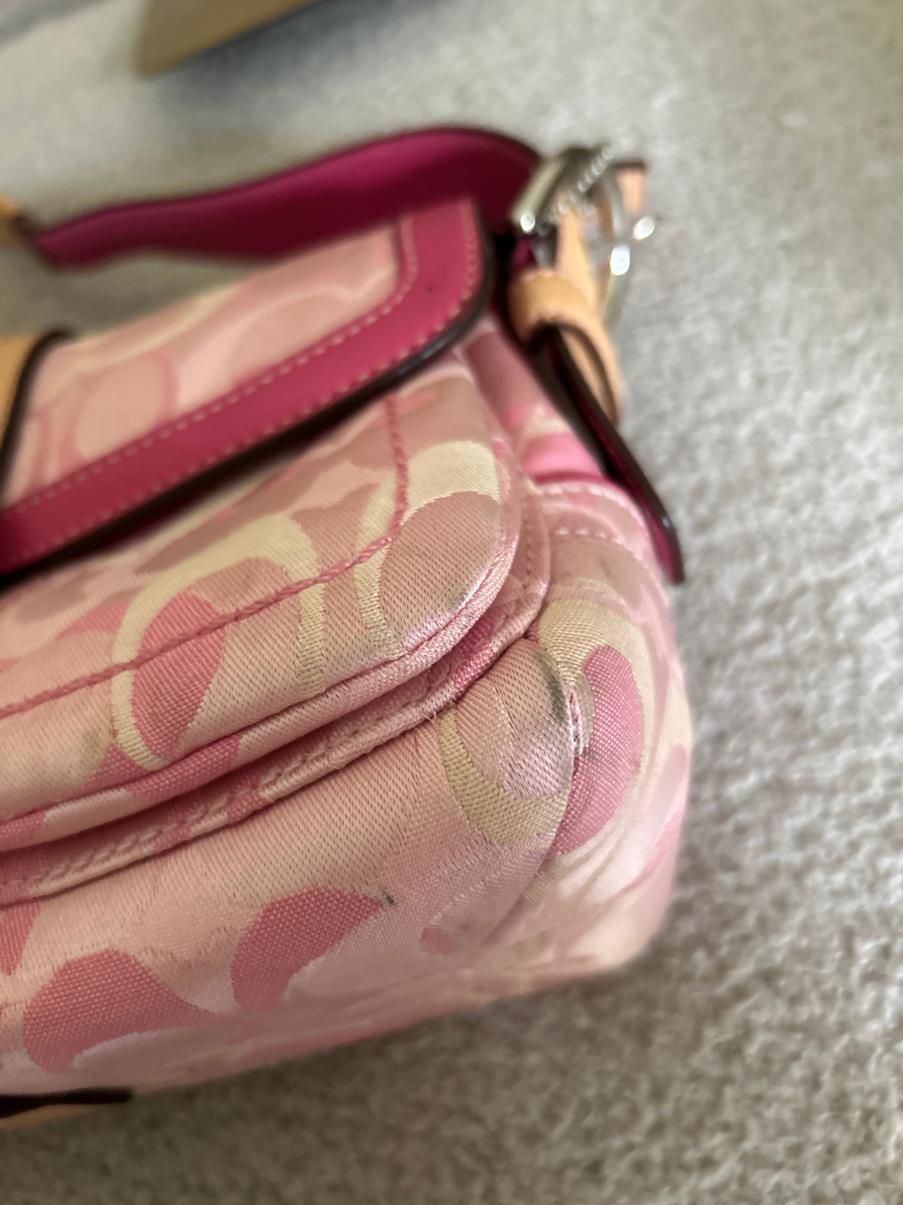 Vintage Coach pink optic monogram shoulder bag