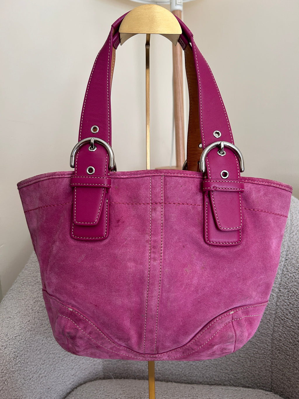 Vintage Coach pink suede shoulder bag