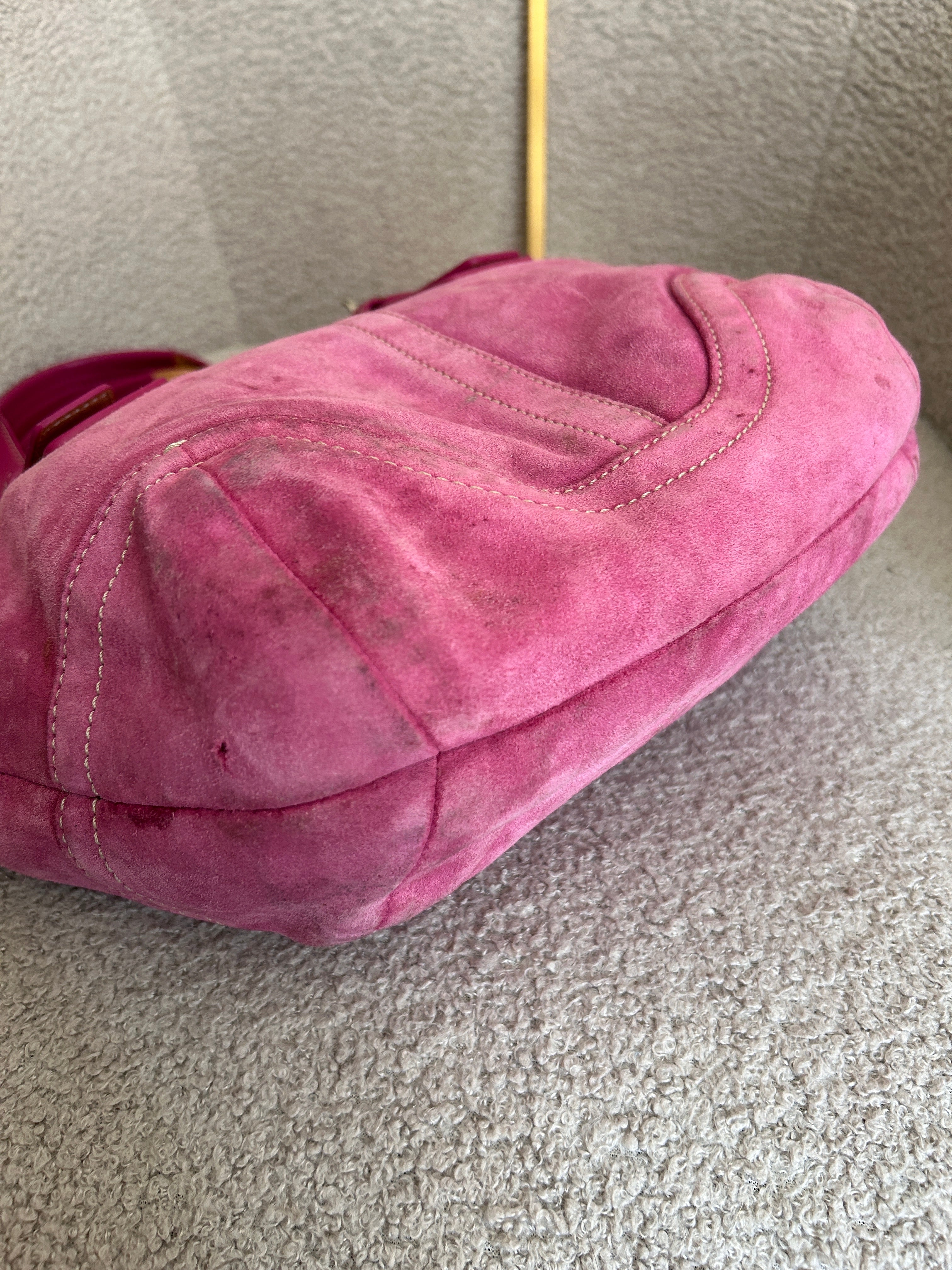 Vintage Coach pink suede shoulder bag