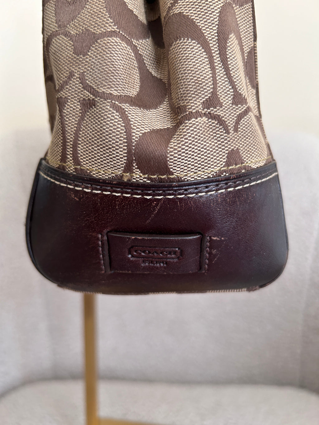 Vintage Coach Hampton dark brown shoulder bag