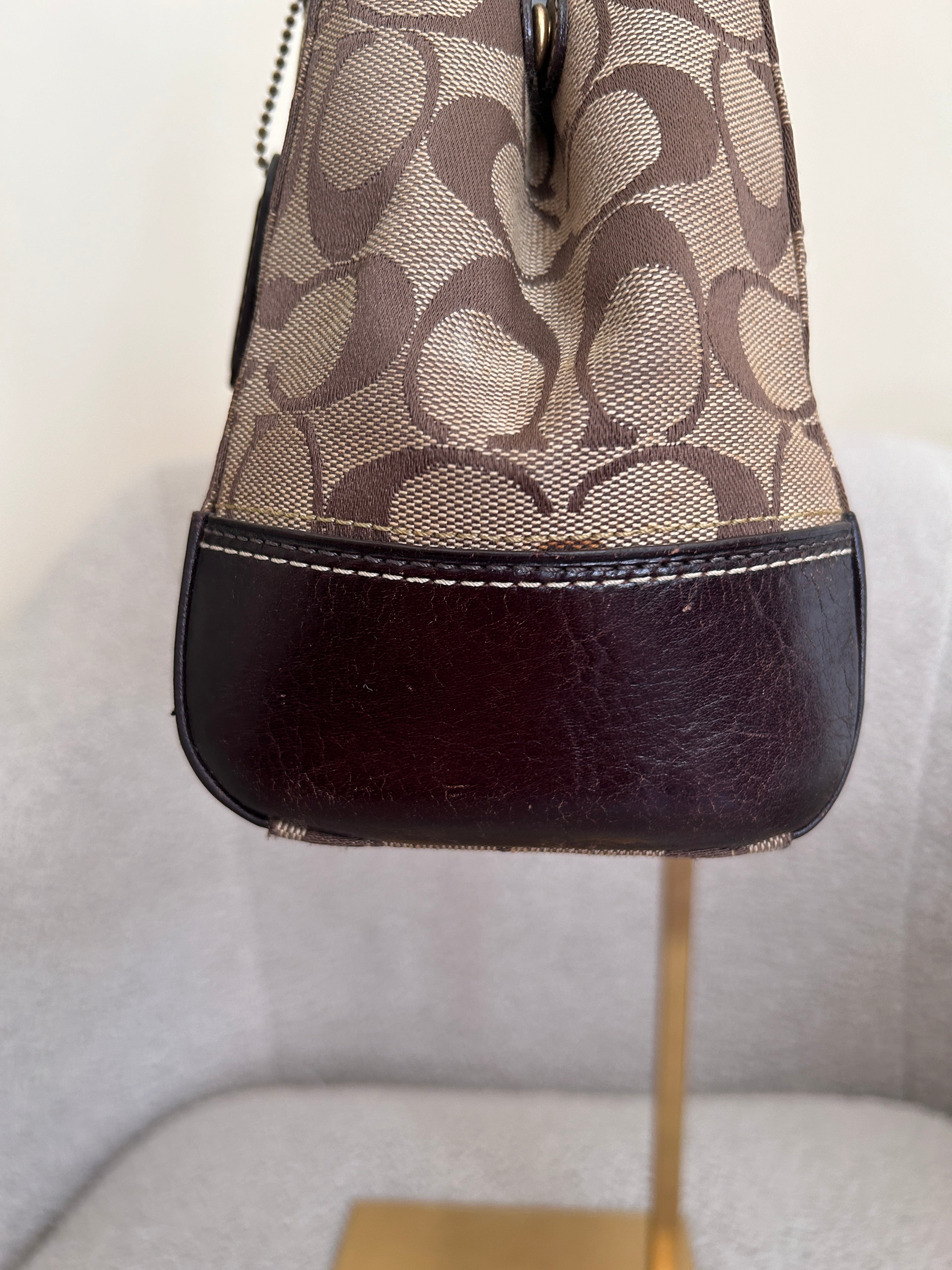 Vintage Coach Hampton dark brown shoulder bag