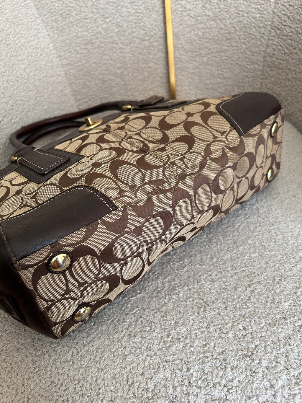 Vintage Coach Hampton dark brown shoulder bag