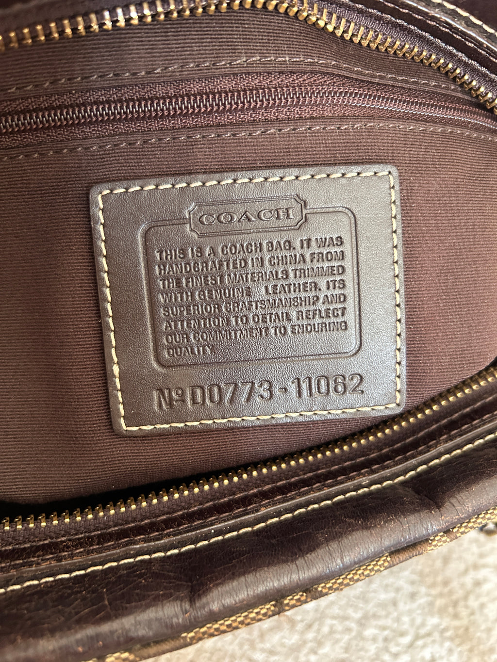 Vintage Coach Hampton dark brown shoulder bag