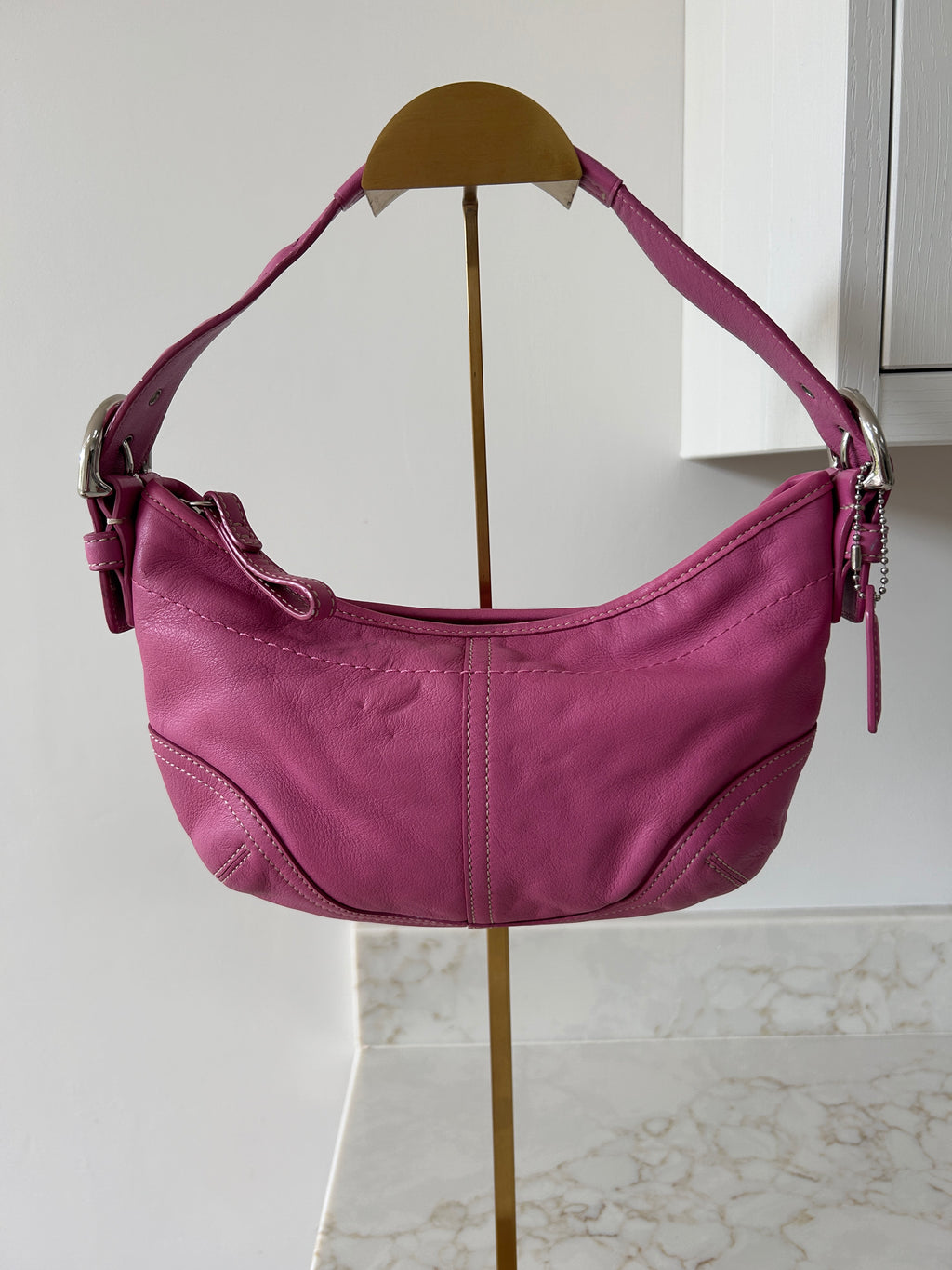 Vintage Coach pink leather Soho hobo small shoulder bag