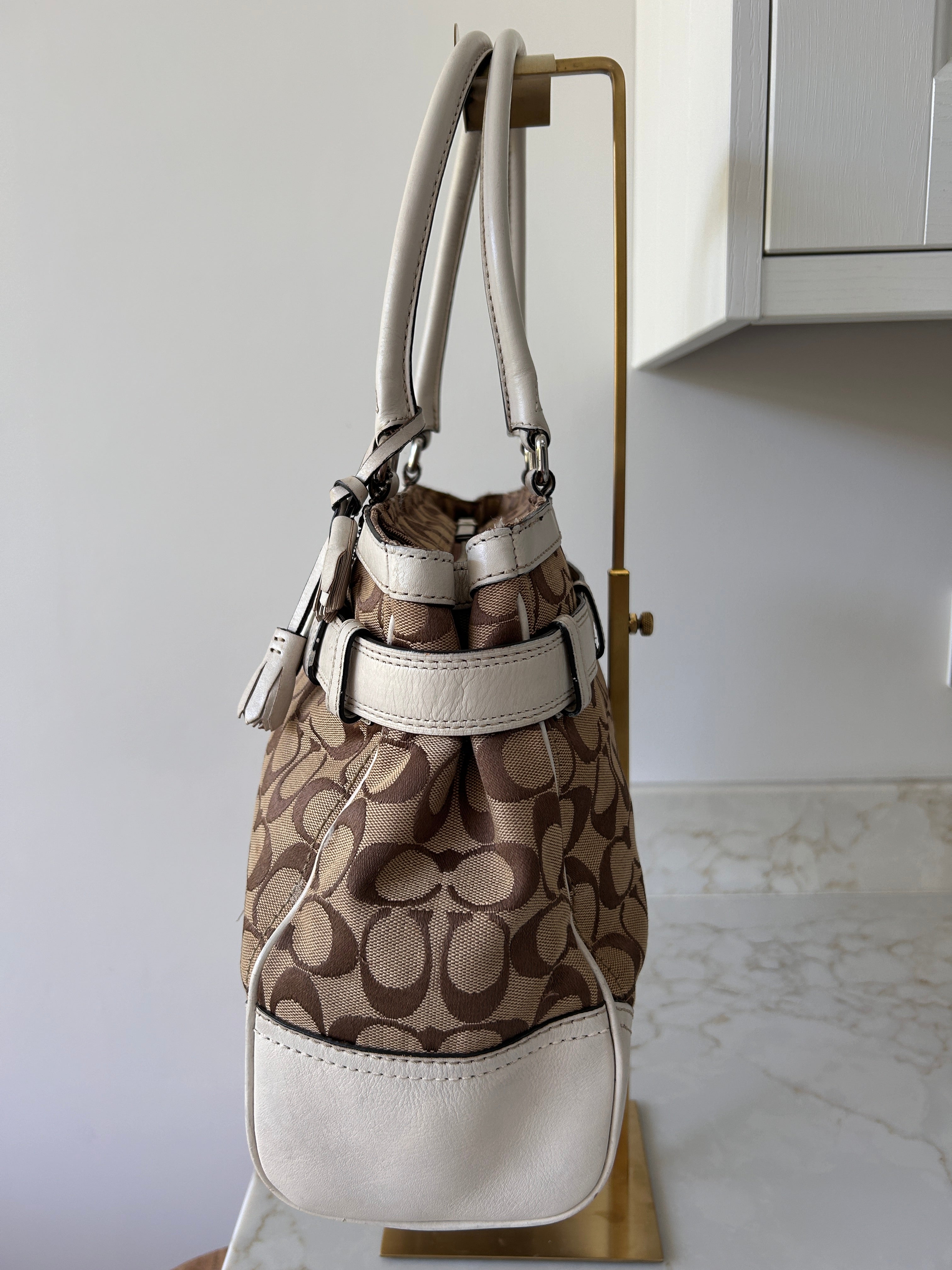 Vintage Coach Hamptons shoulder bag