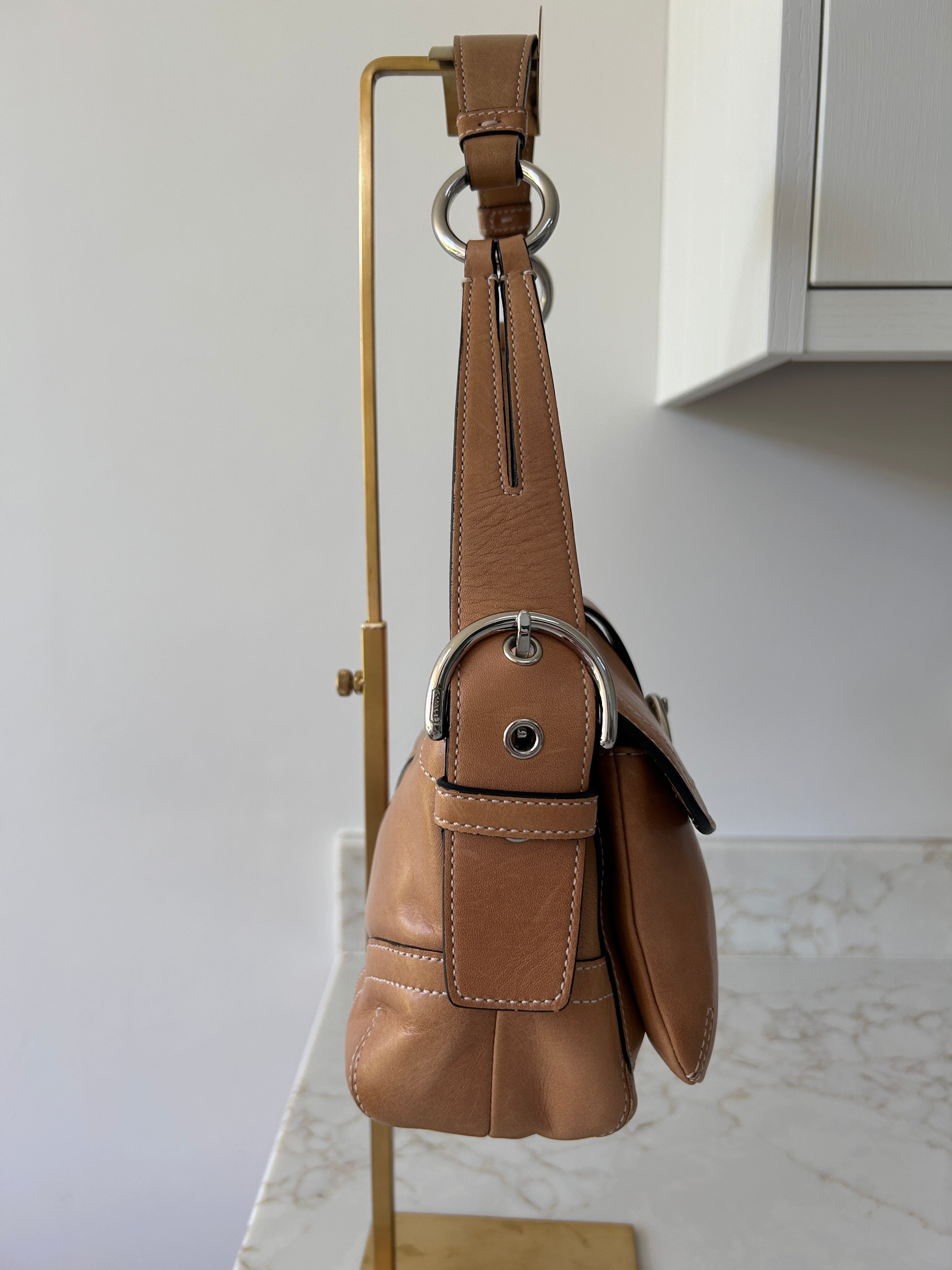 Vintage Coach 3653 Soho shoulder bag