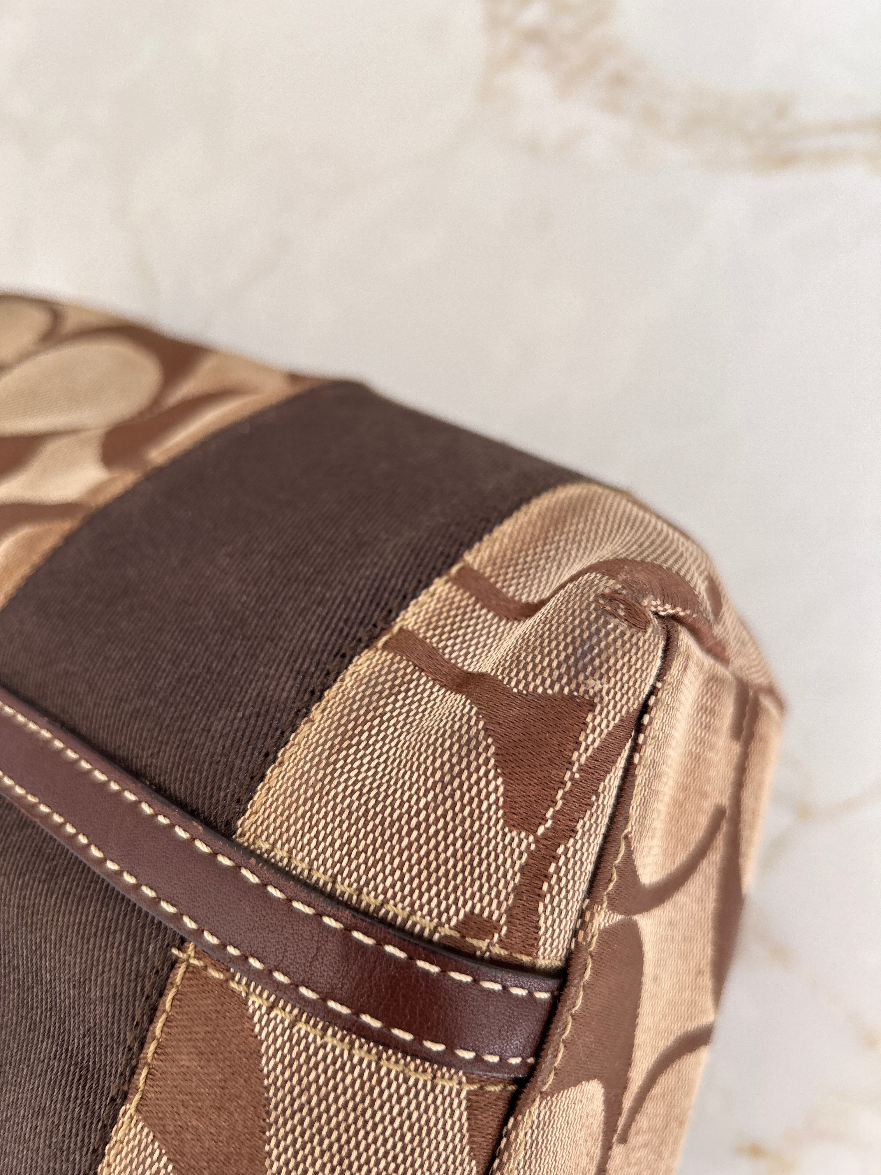 Vintage Coach Legacy shoulder bag
