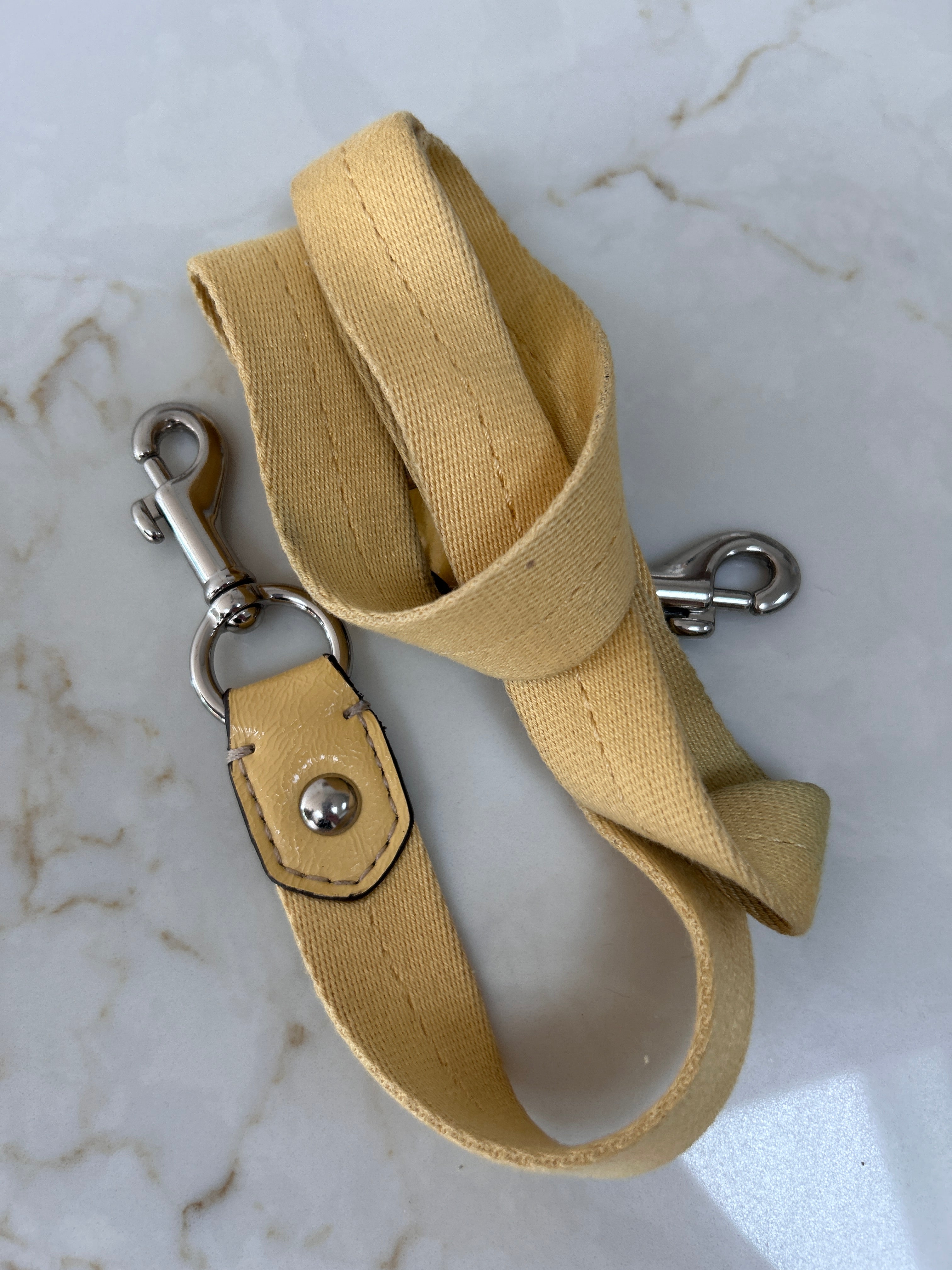 Vintage Coach yellow leather shoulder bag