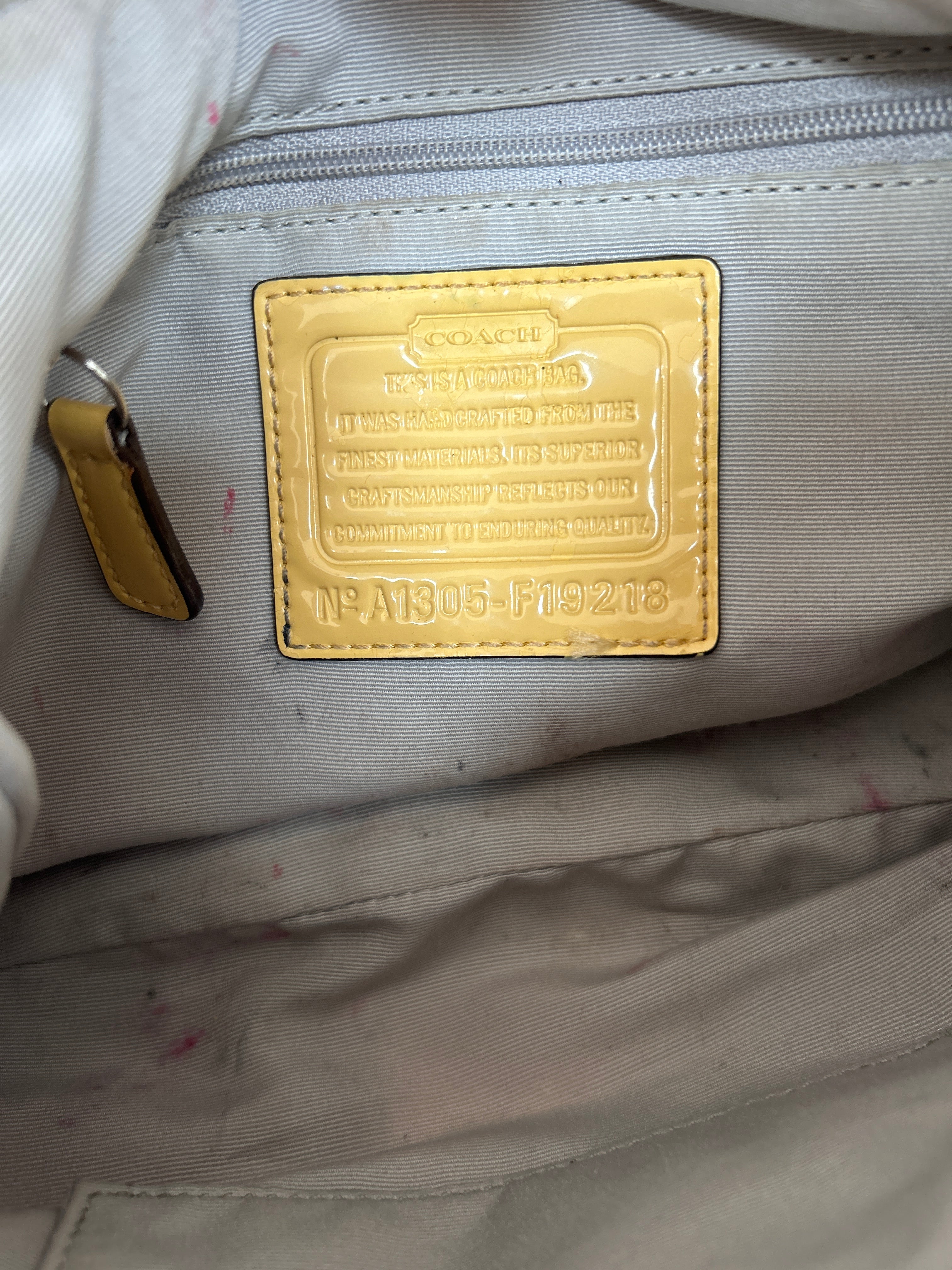 Vintage Coach yellow leather shoulder bag