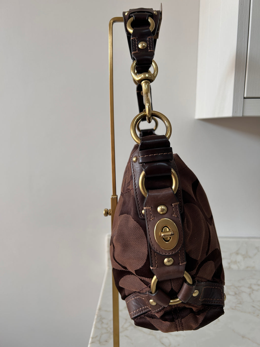 Vintage Coach chocolate brown shoulder bag