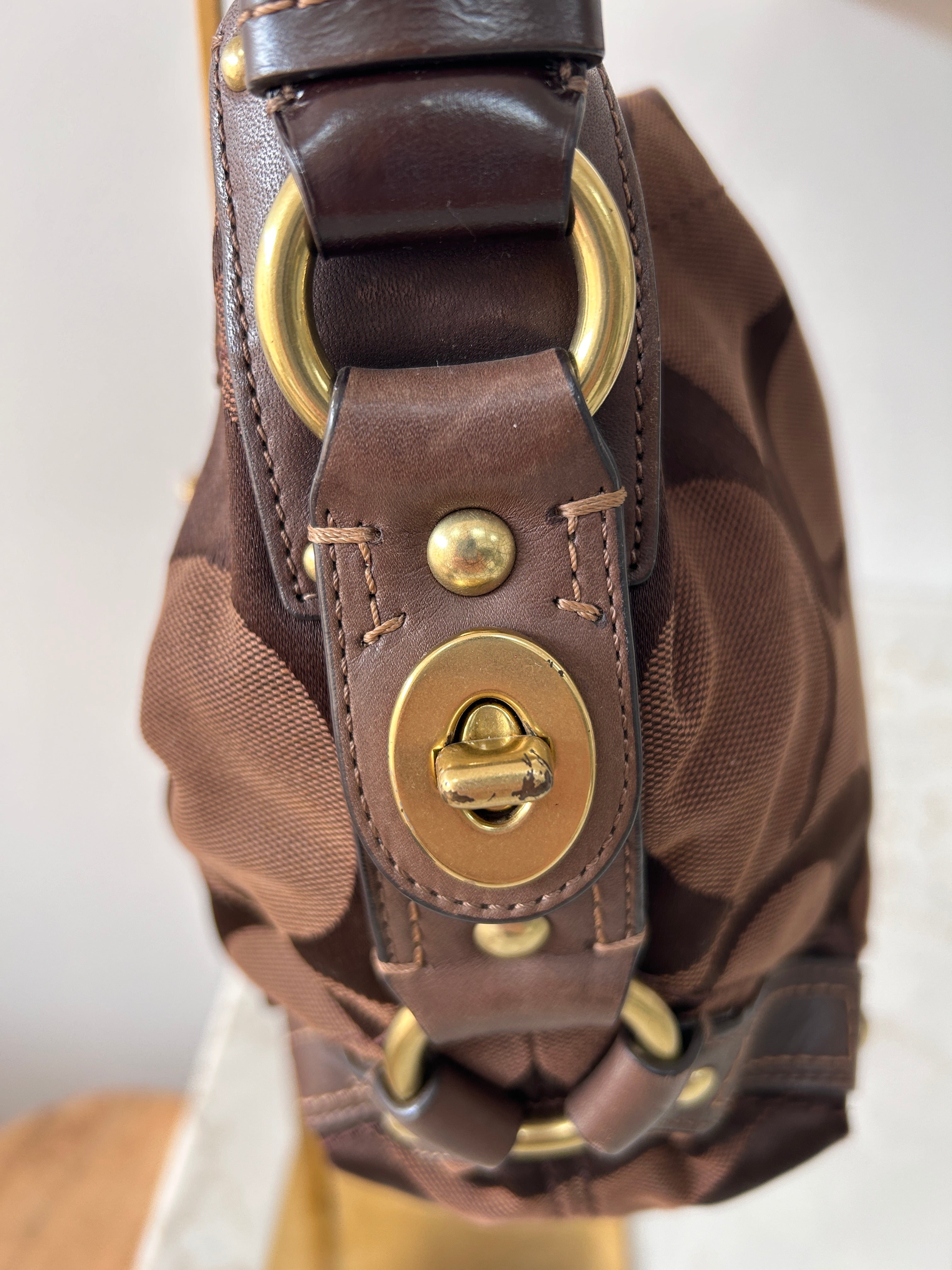 Vintage Coach chocolate brown shoulder bag
