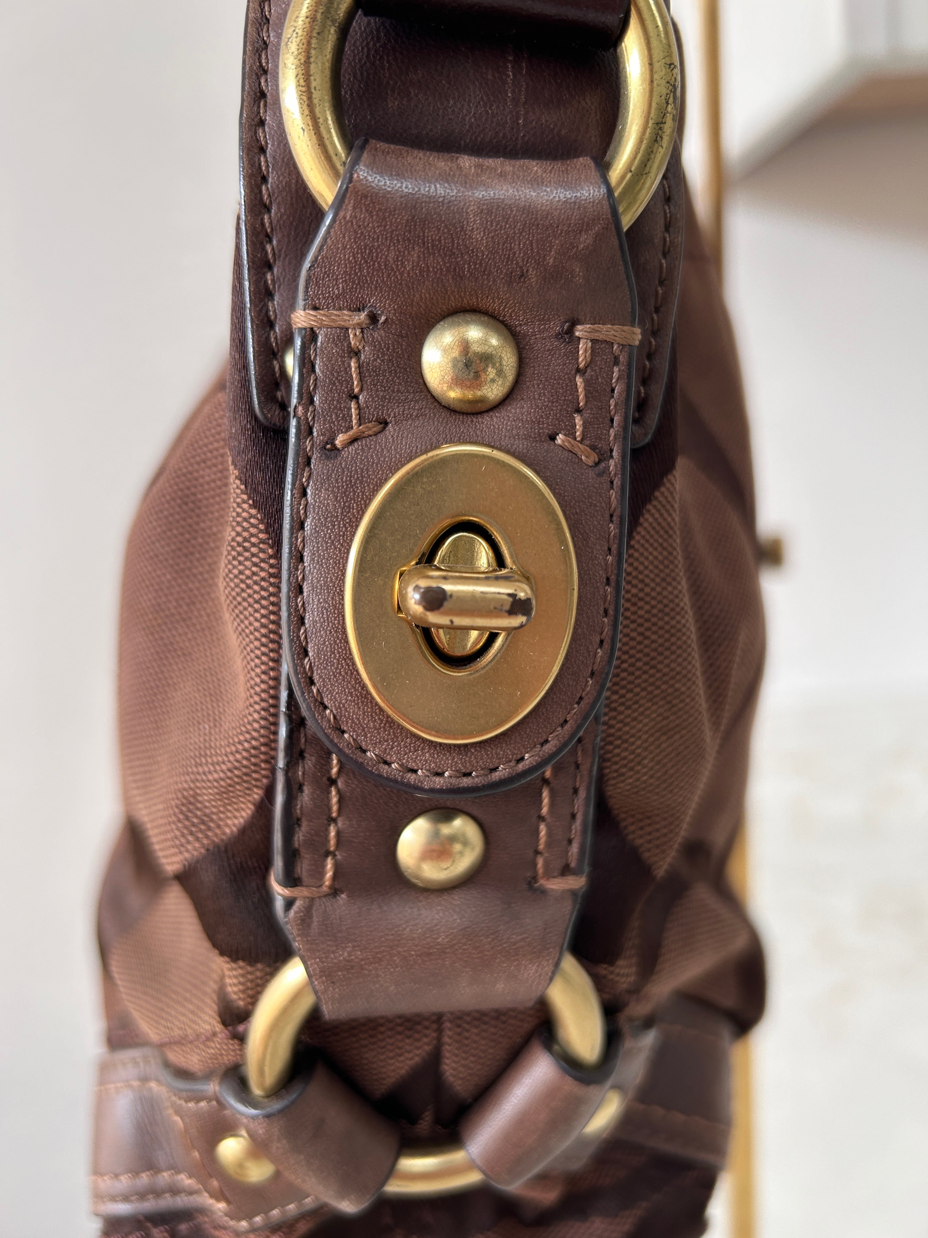 Vintage Coach chocolate brown shoulder bag