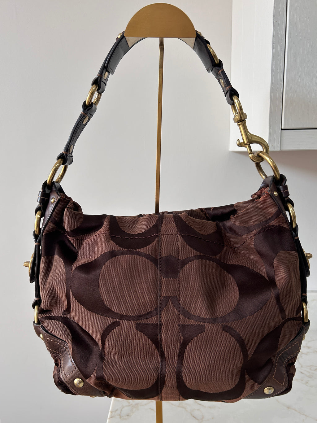 Vintage Coach chocolate brown shoulder bag