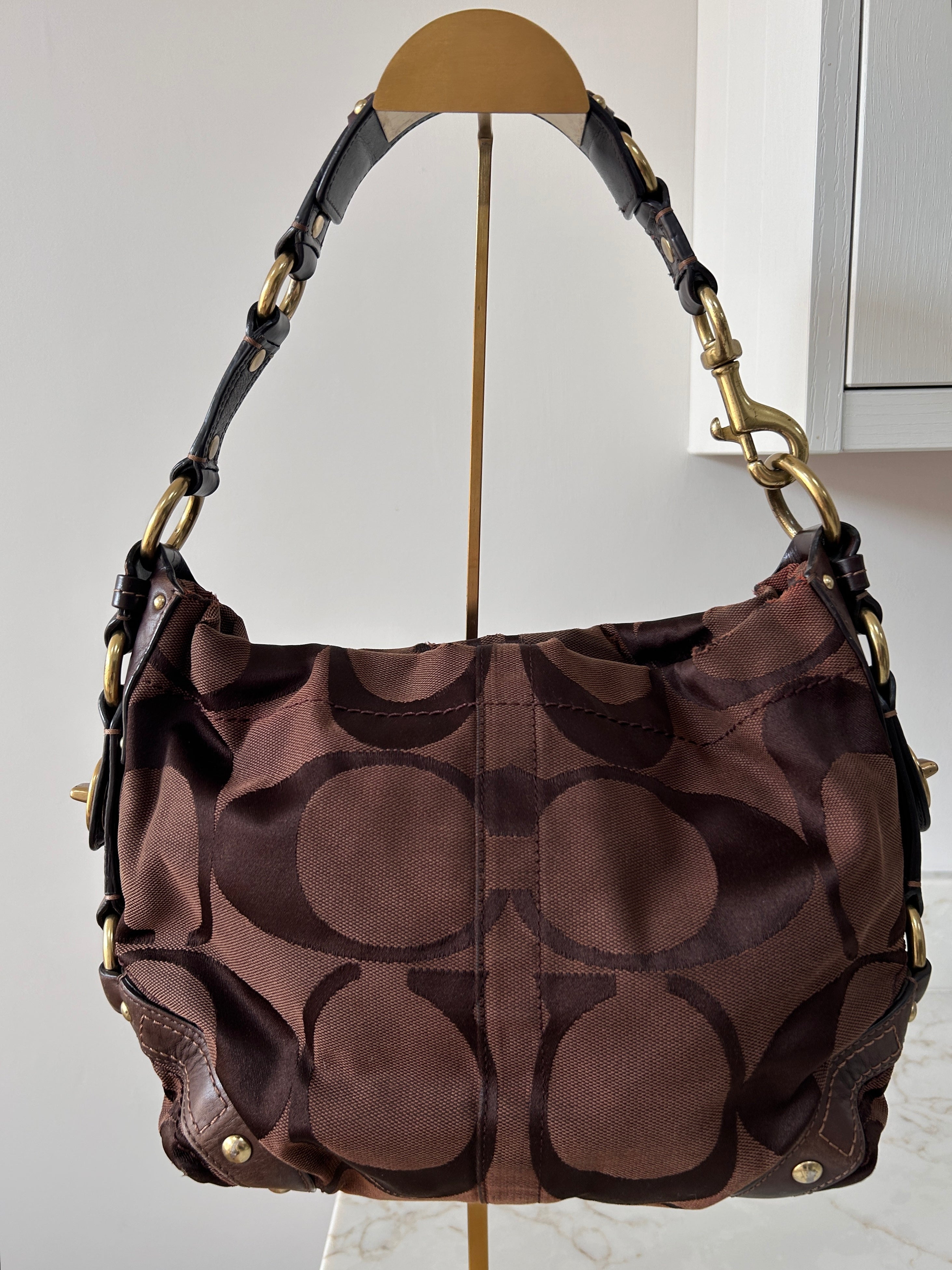 Vintage Coach chocolate brown shoulder bag