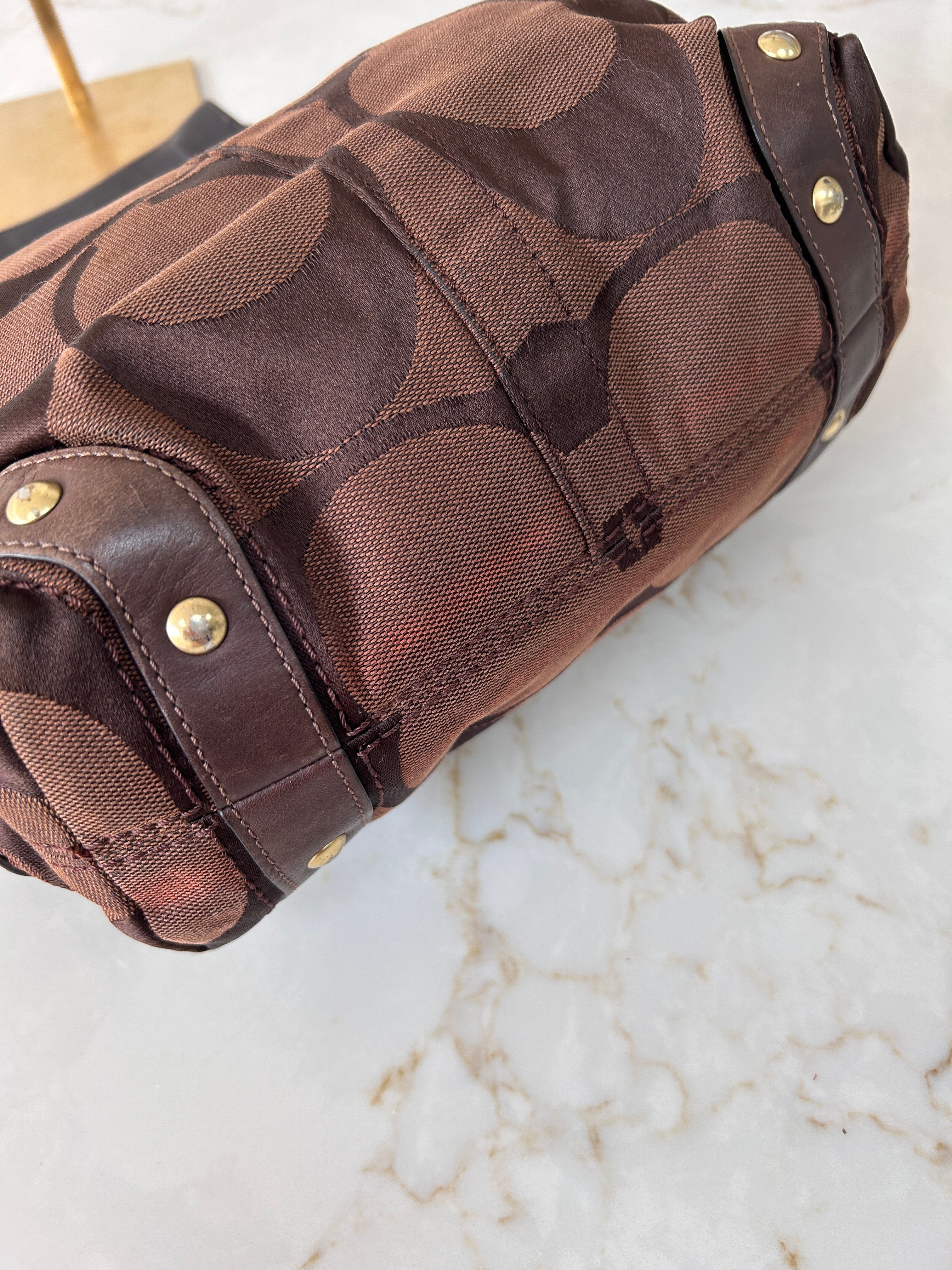 Vintage Coach chocolate brown shoulder bag
