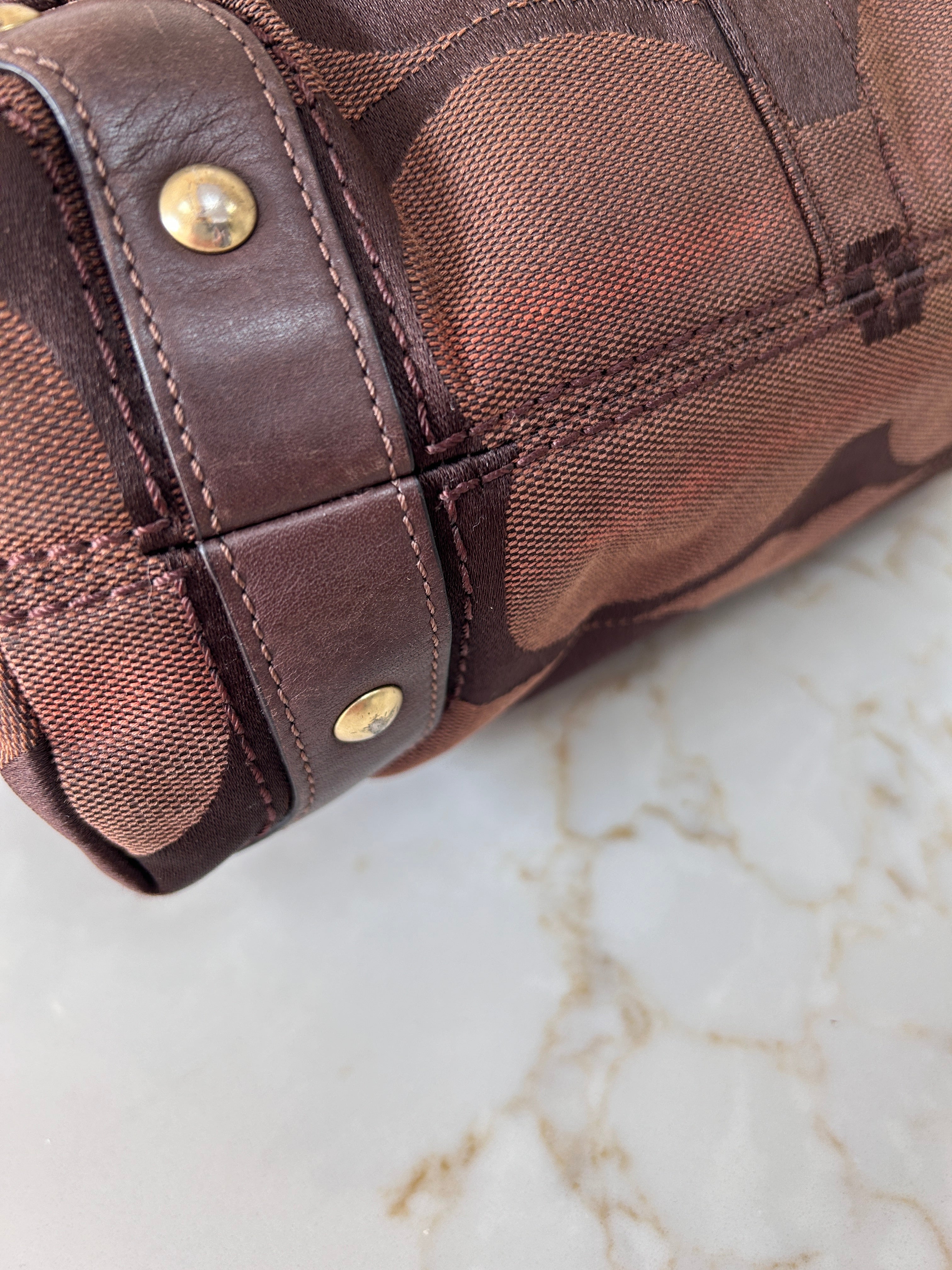 Vintage Coach chocolate brown shoulder bag