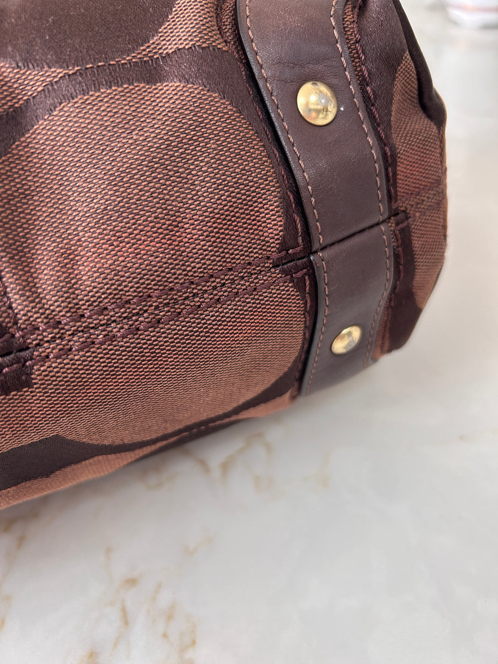 Vintage Coach chocolate brown shoulder bag