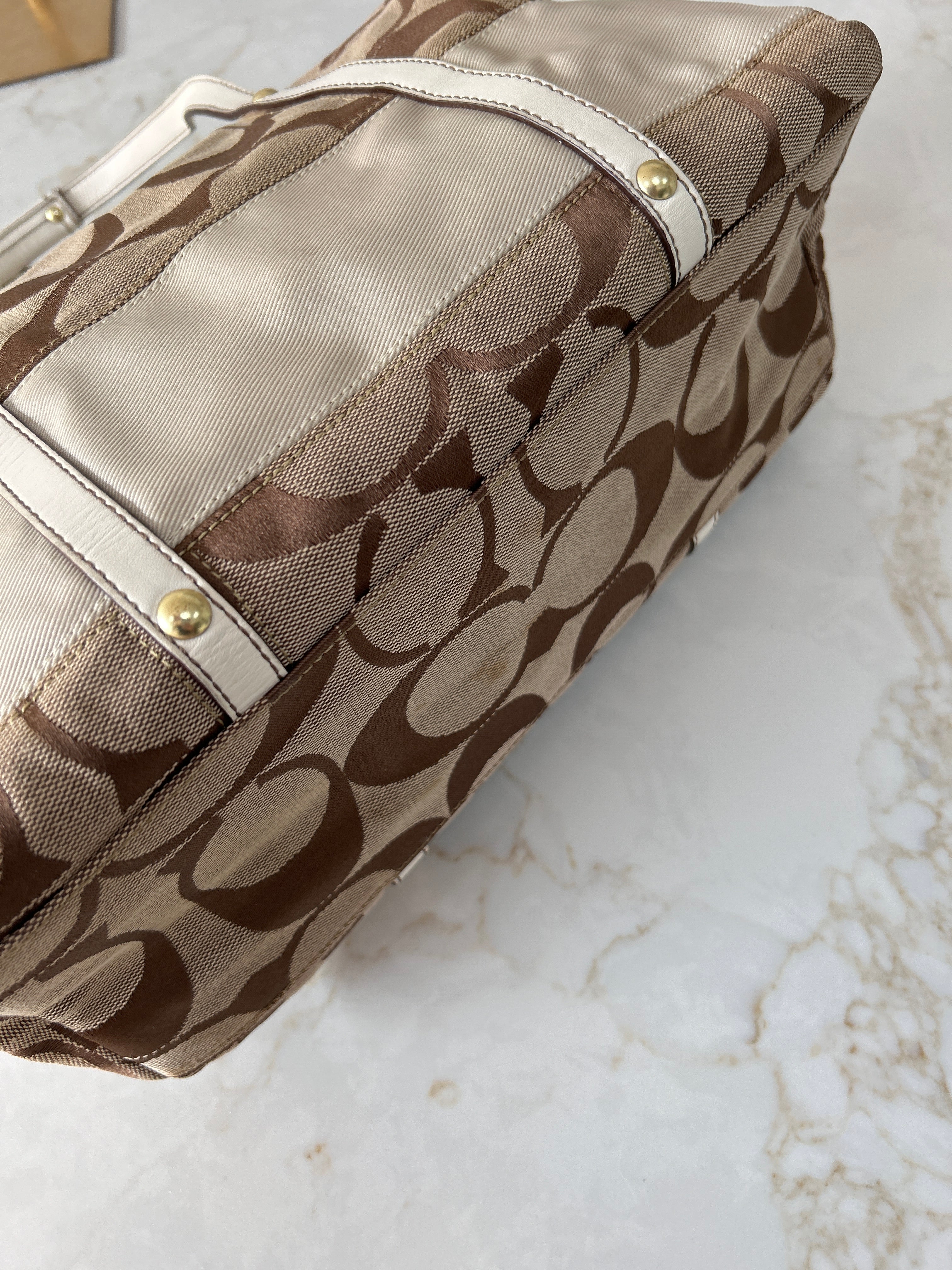 Vintage Coach shoulder bag