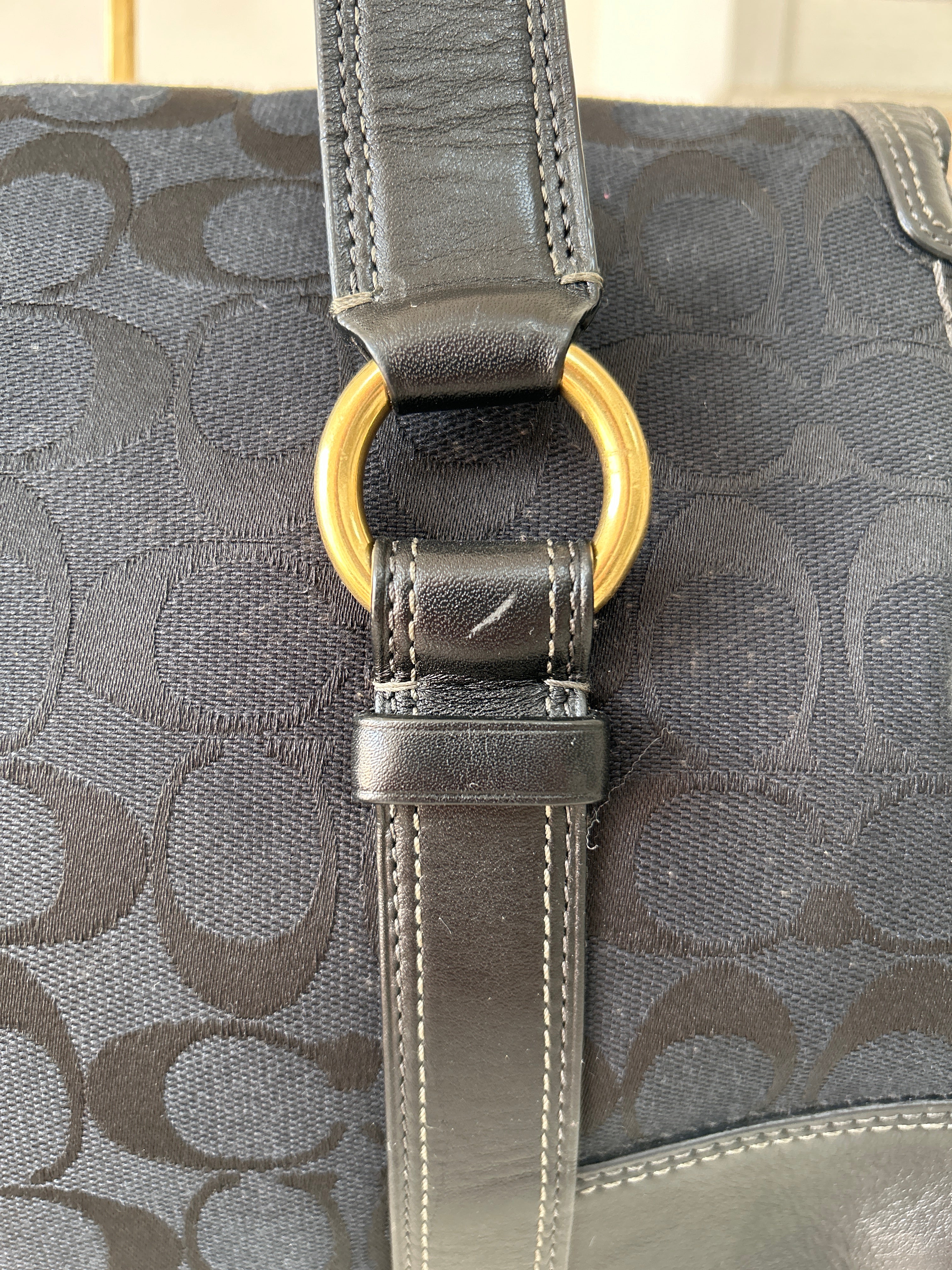 Vintage Coach shoulder bag