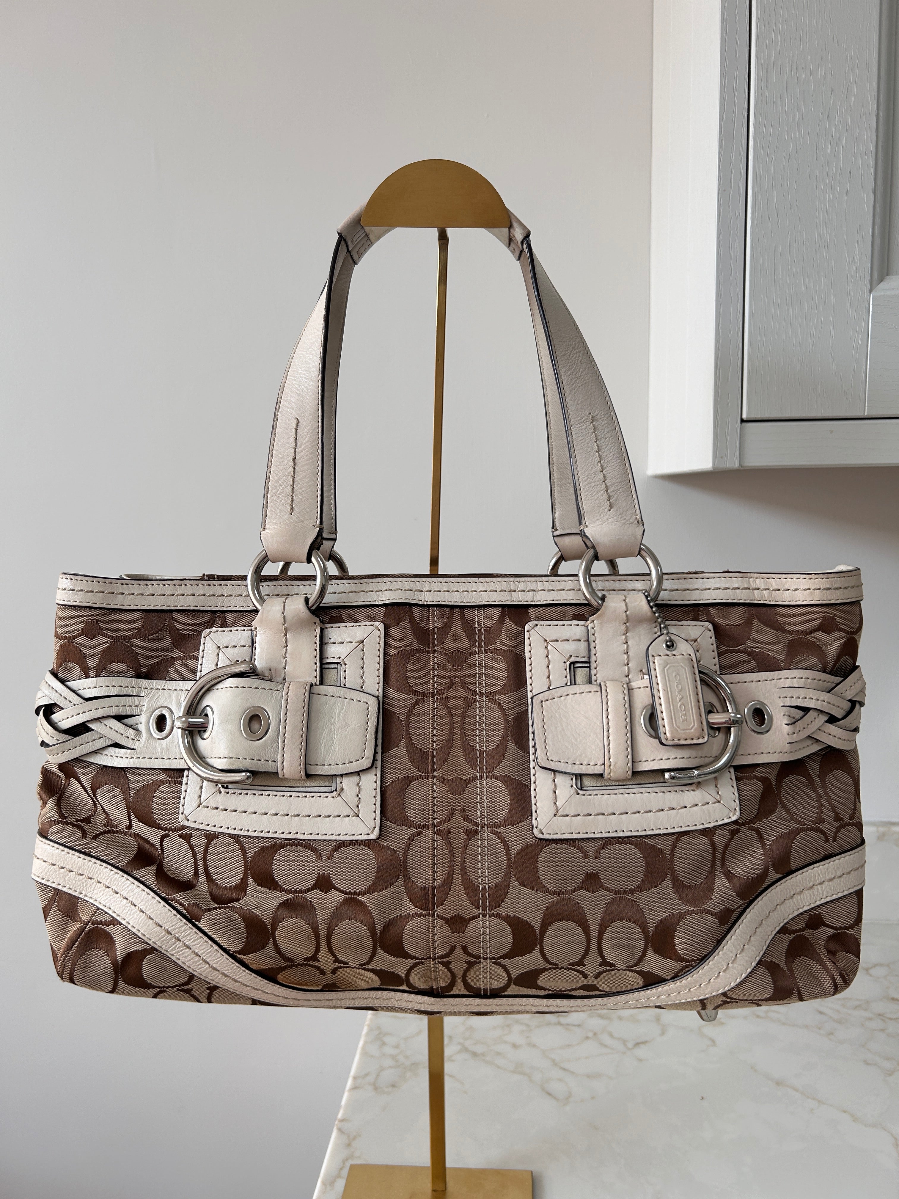 Vintage Coach shoulder bag