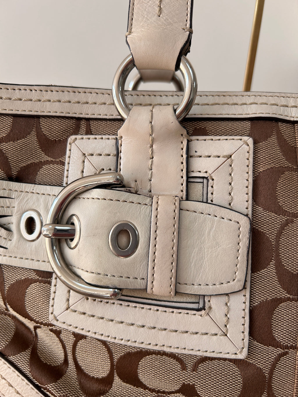 Vintage Coach shoulder bag
