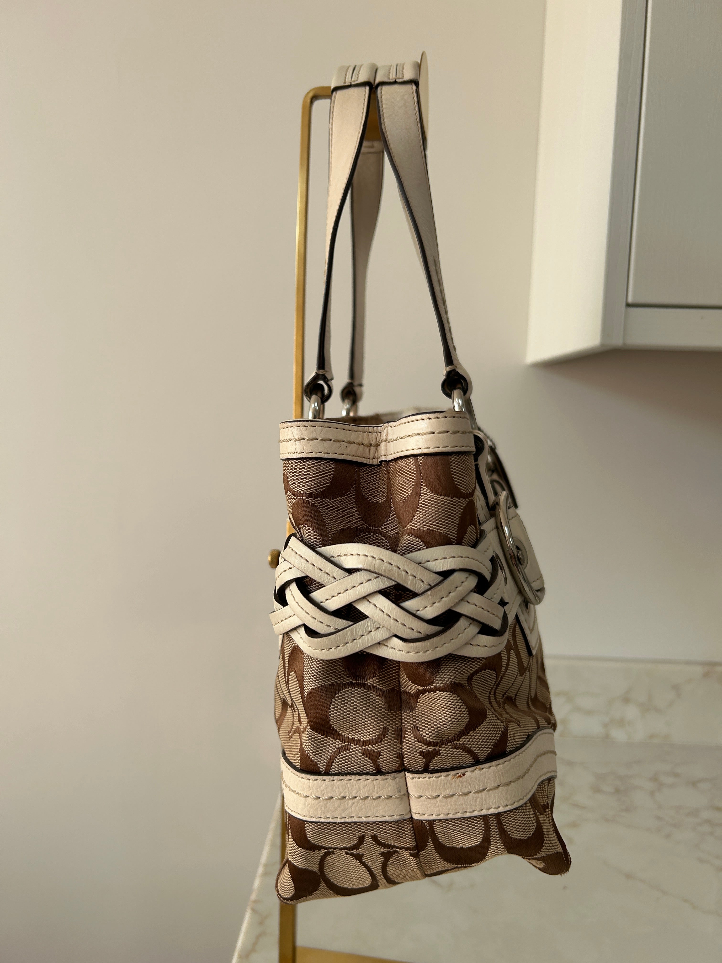 Vintage Coach shoulder bag